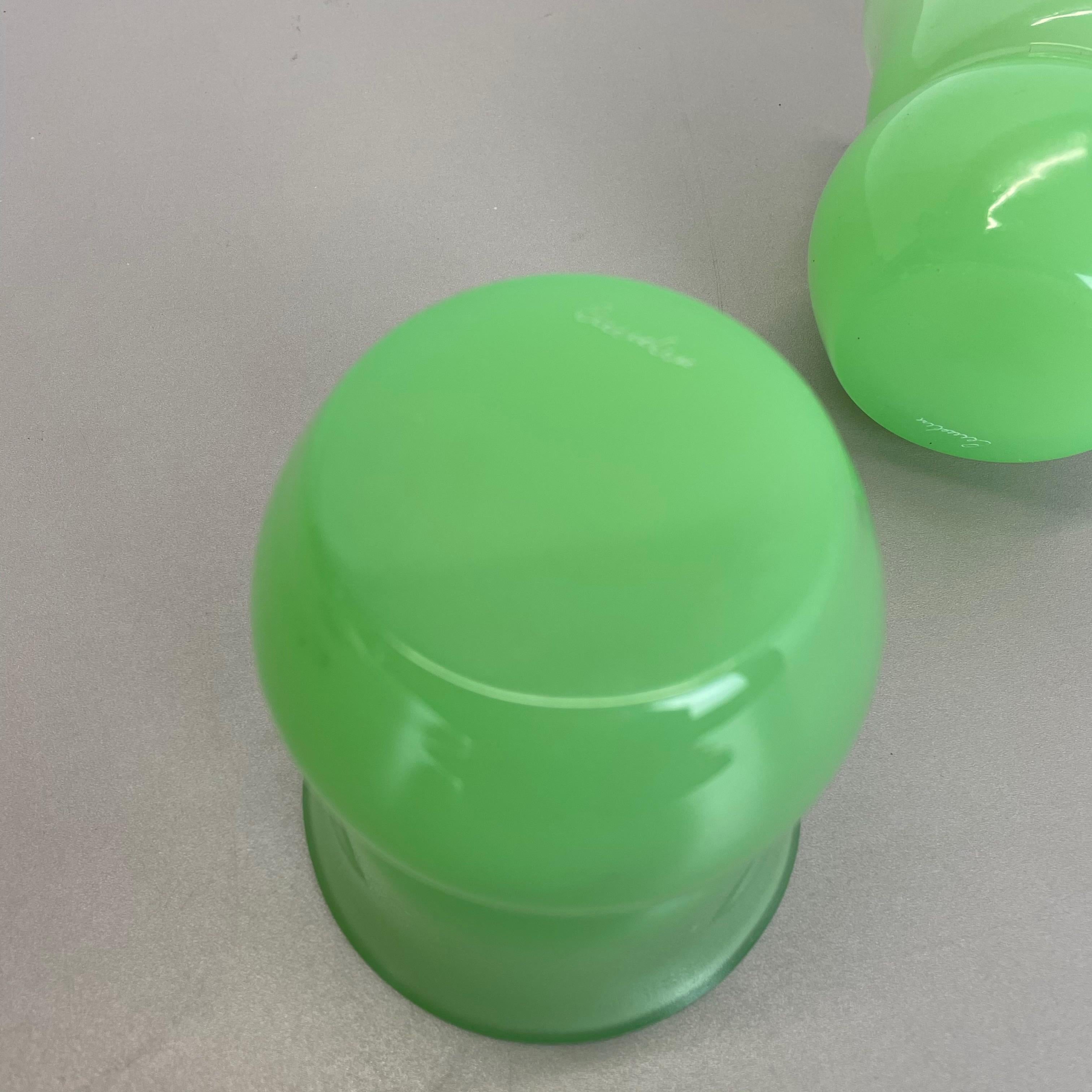 Set of 2 Green New Old Stock Murano Opaline Glass Vases by Gino Cenedese, 1960s For Sale 5