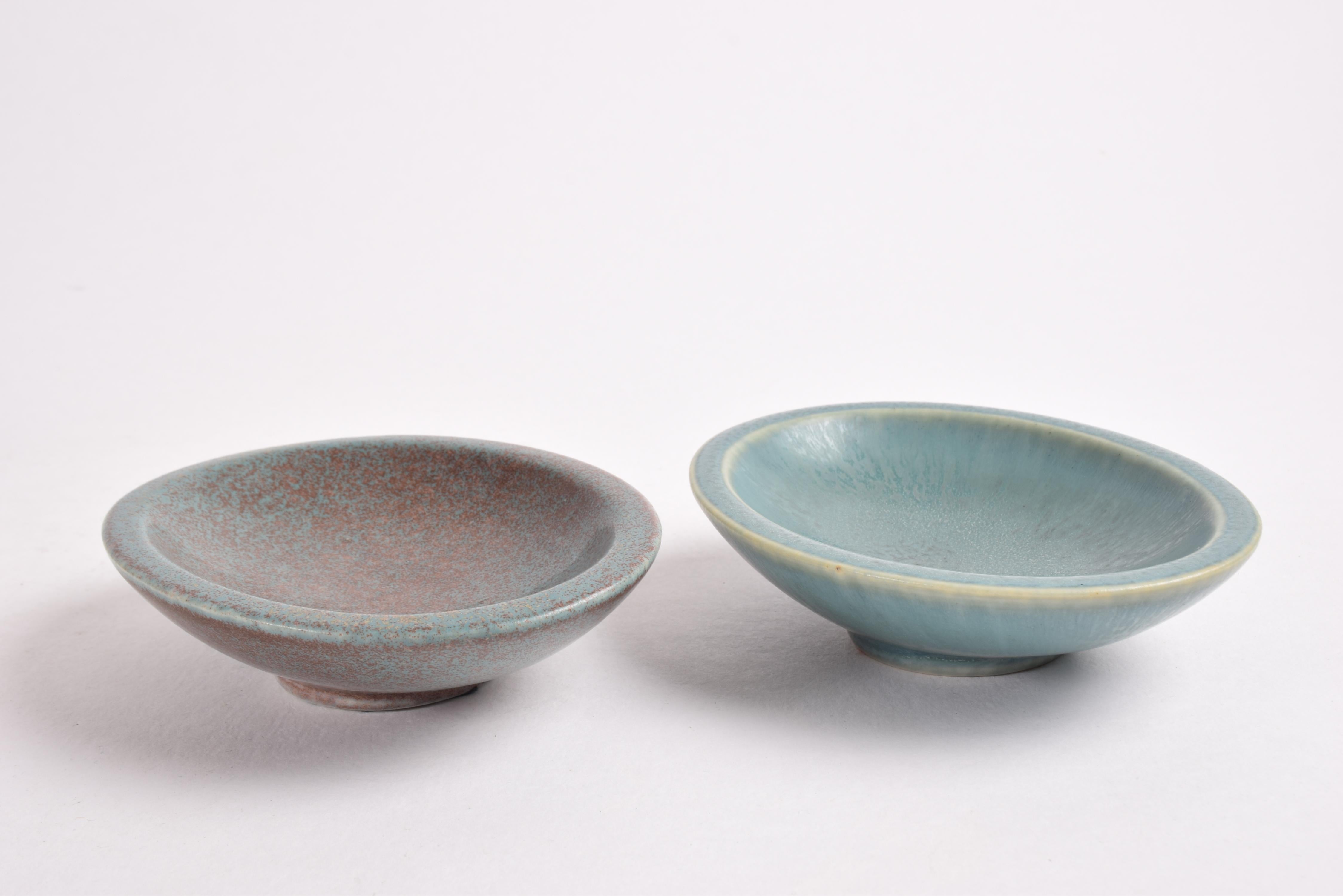 Swedish Set of 2 Gunnar Nylund for Rörstrand Oval Ceramic Bowls Scandinavian, 1950s For Sale