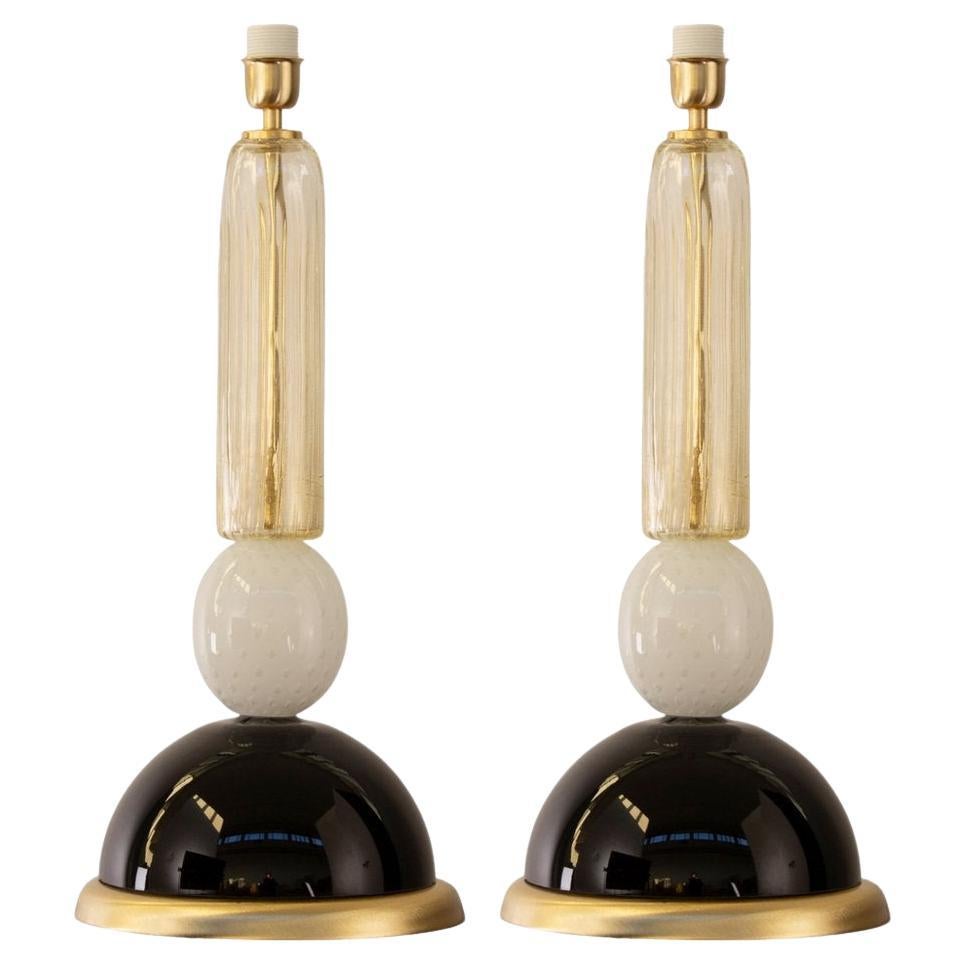 Set of 2 Handcrafted Murano Glass Table Lamps in Black, White and Gold, Italy For Sale