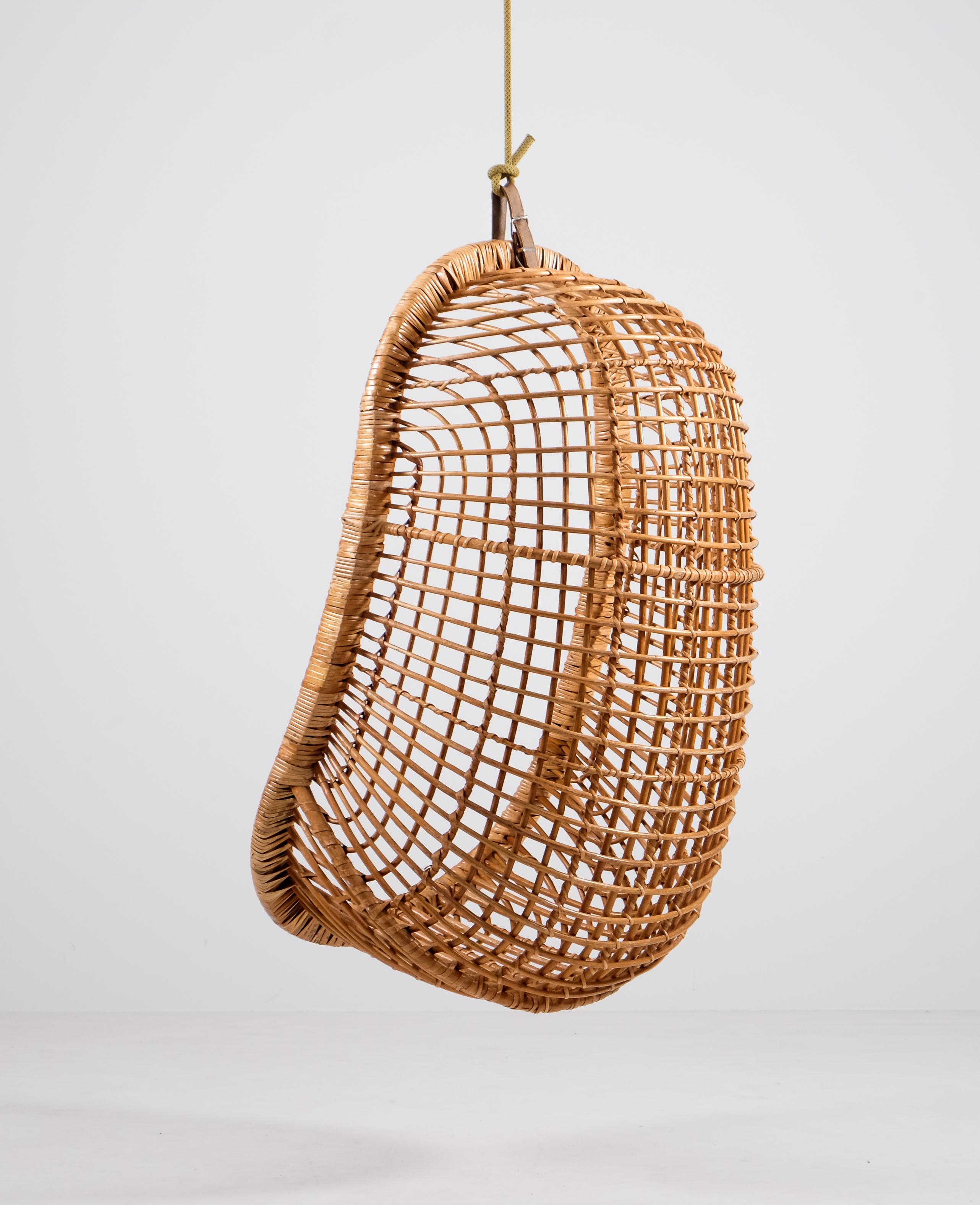 Set of 2 hanging chairs, Brazil, 1960s 5