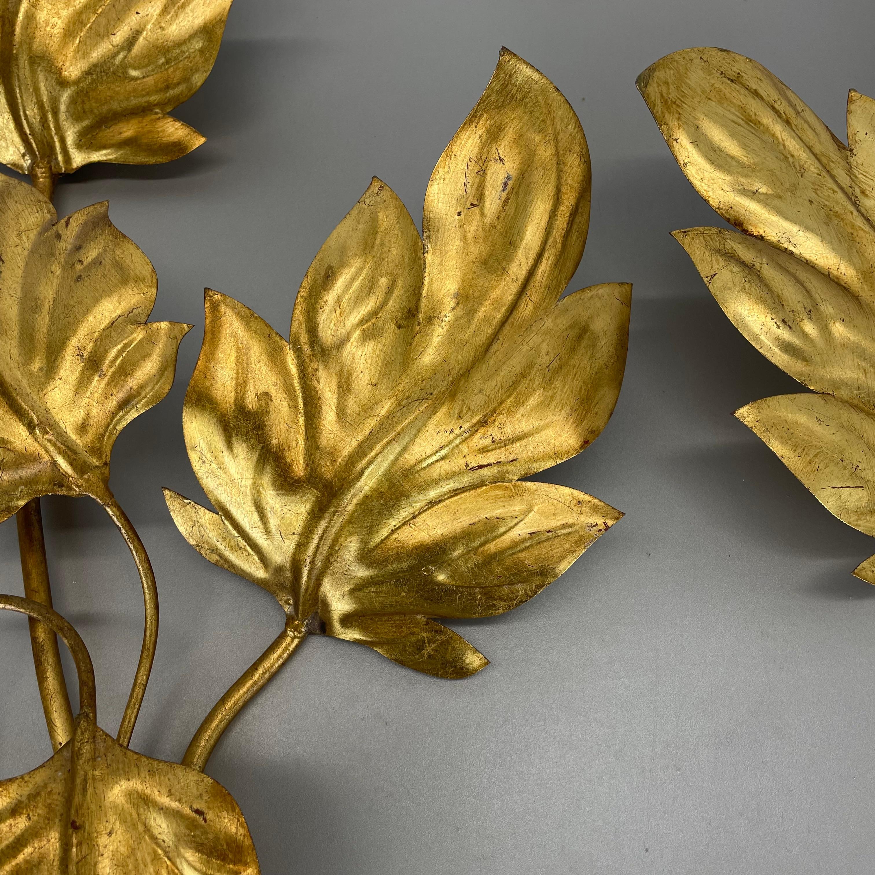 Metal set of 2 Hans Kögl Style Golden Florentiner Leaf Wall Light Sconces, Italy, 1980 For Sale