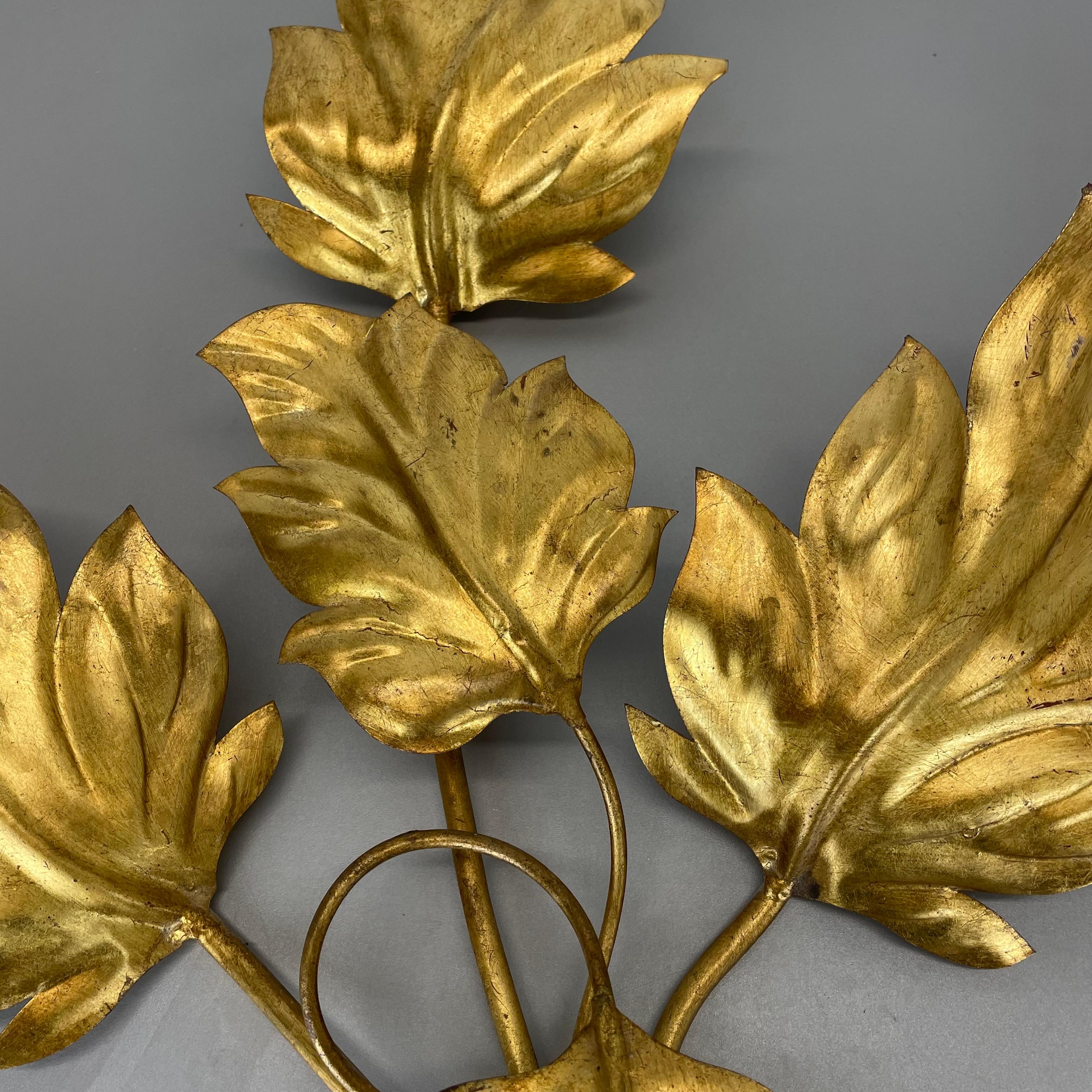 set of 2 Hans Kögl Style Golden Florentiner Leaf Wall Light Sconces, Italy, 1980 For Sale 1