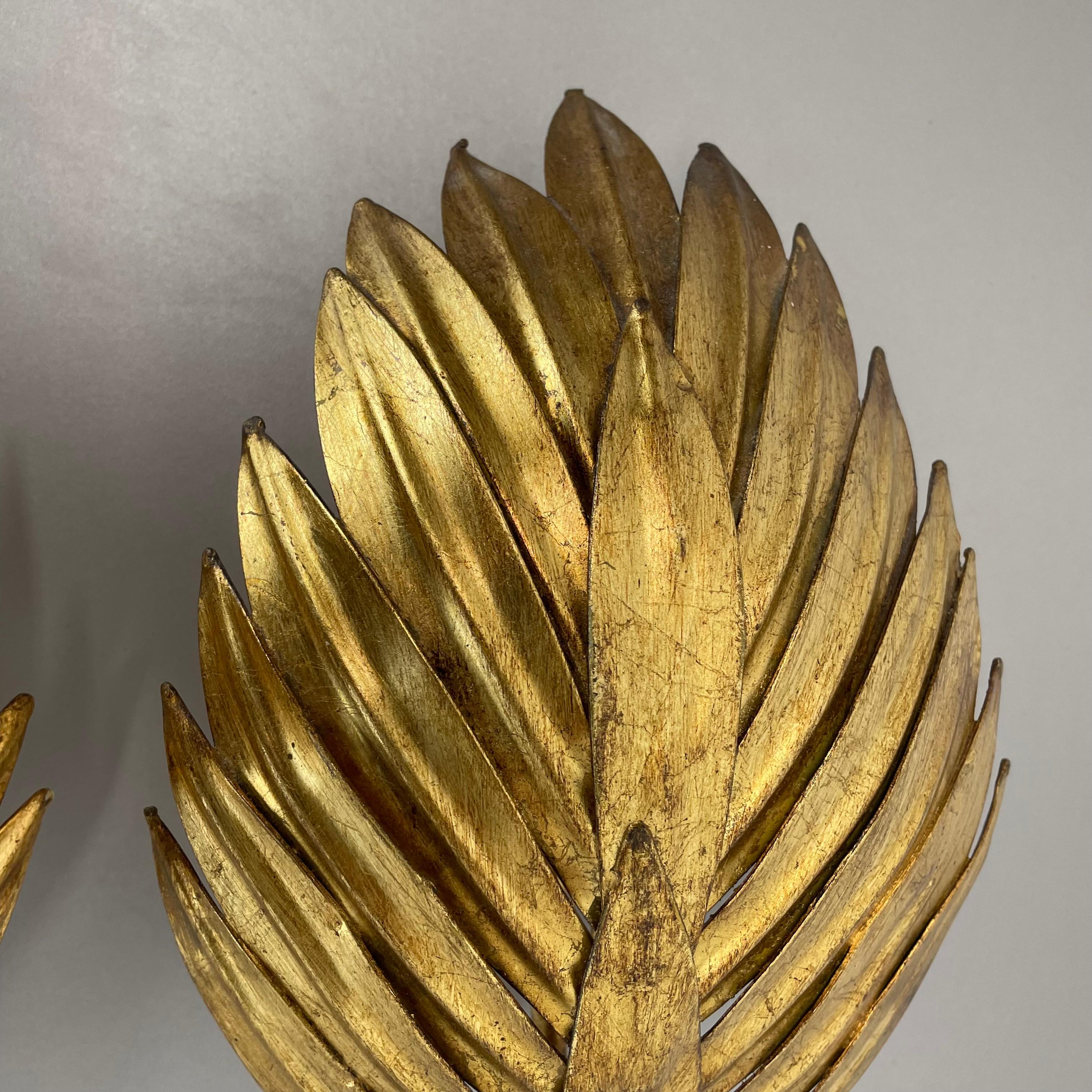 Ensemble de 2 appliques murales de style Hans Kögl à feuilles dorées Florentine, Italie, 1980 en vente 1