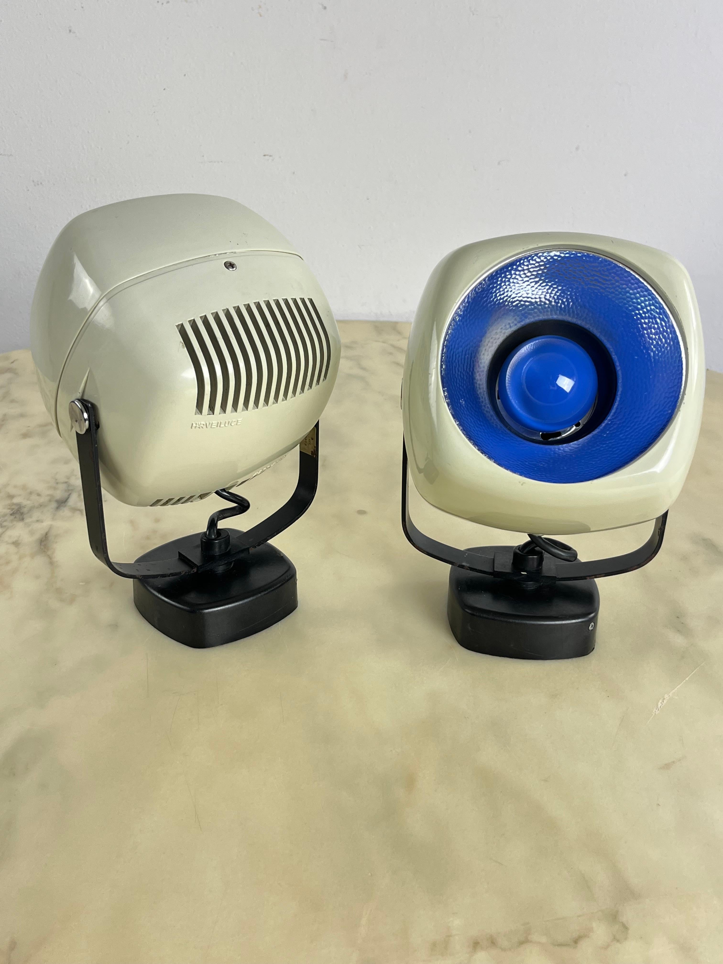 Juego De 2 Focos Ajustables Harveiluce Space Age Años 70 Fabricados En Italia finales del siglo XX en venta