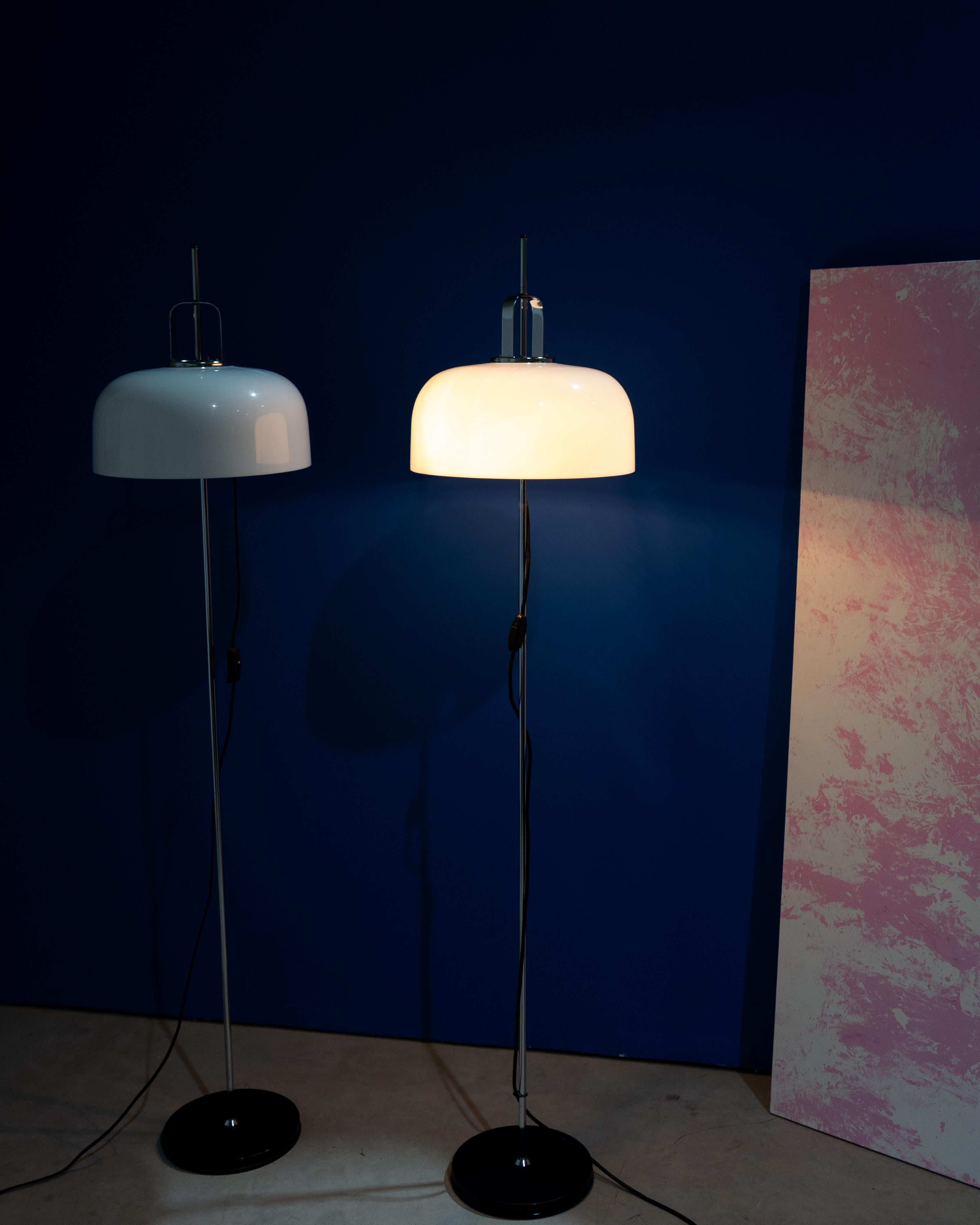 Set of 2 Harvey Guzzini Meblo Floor Lamps 70s For Sale 6