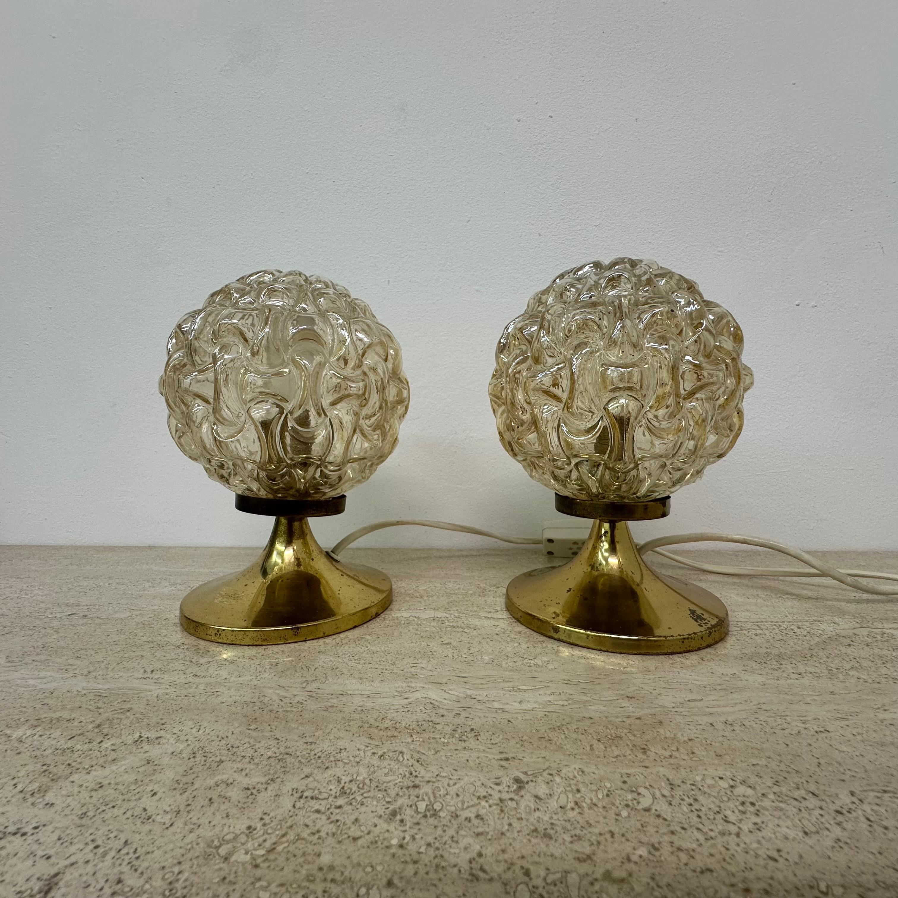 Ensemble de 2 lampes de table à bulles Helena Tynell, 1970 Bon état à Delft, NL