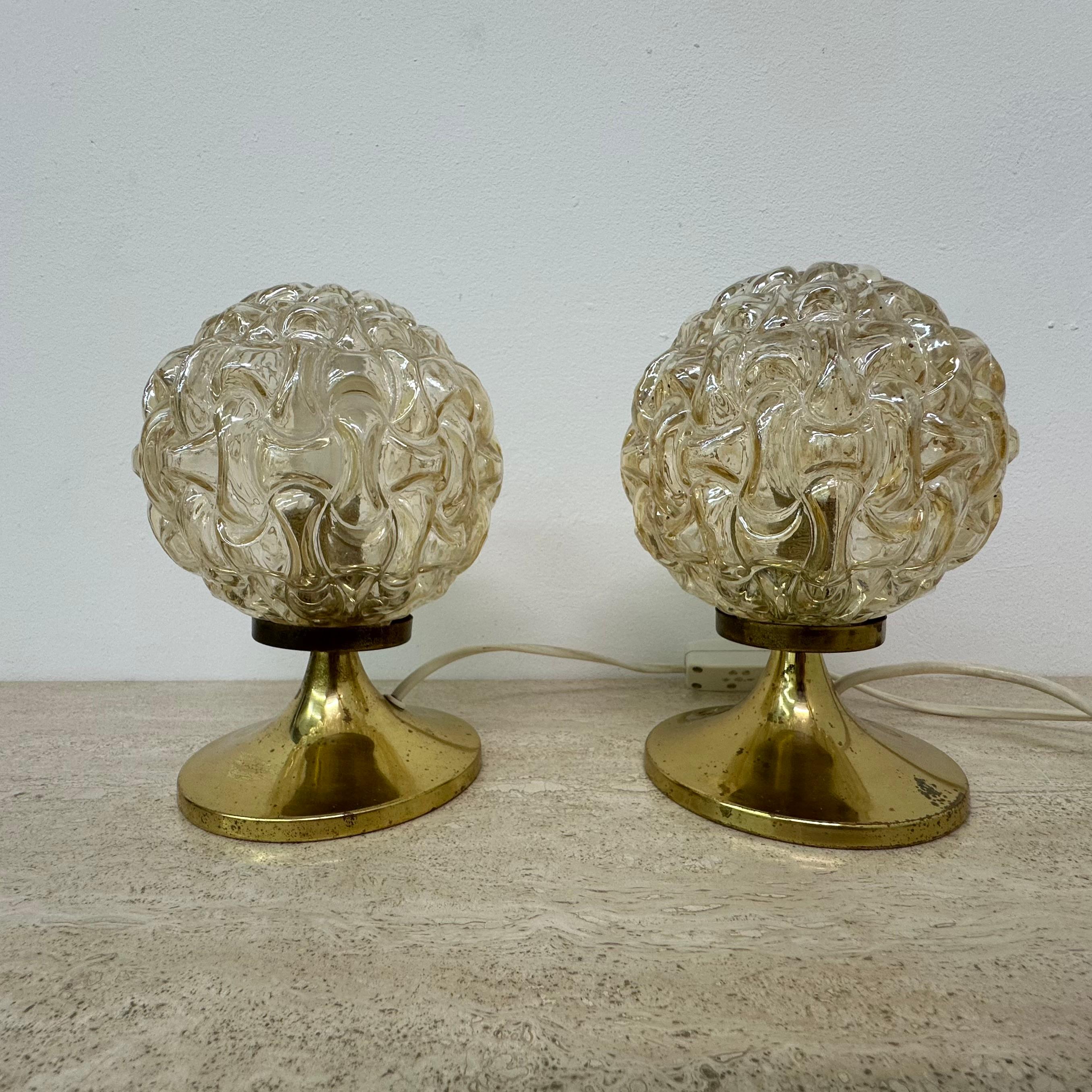 Fin du 20e siècle Ensemble de 2 lampes de table à bulles Helena Tynell, 1970