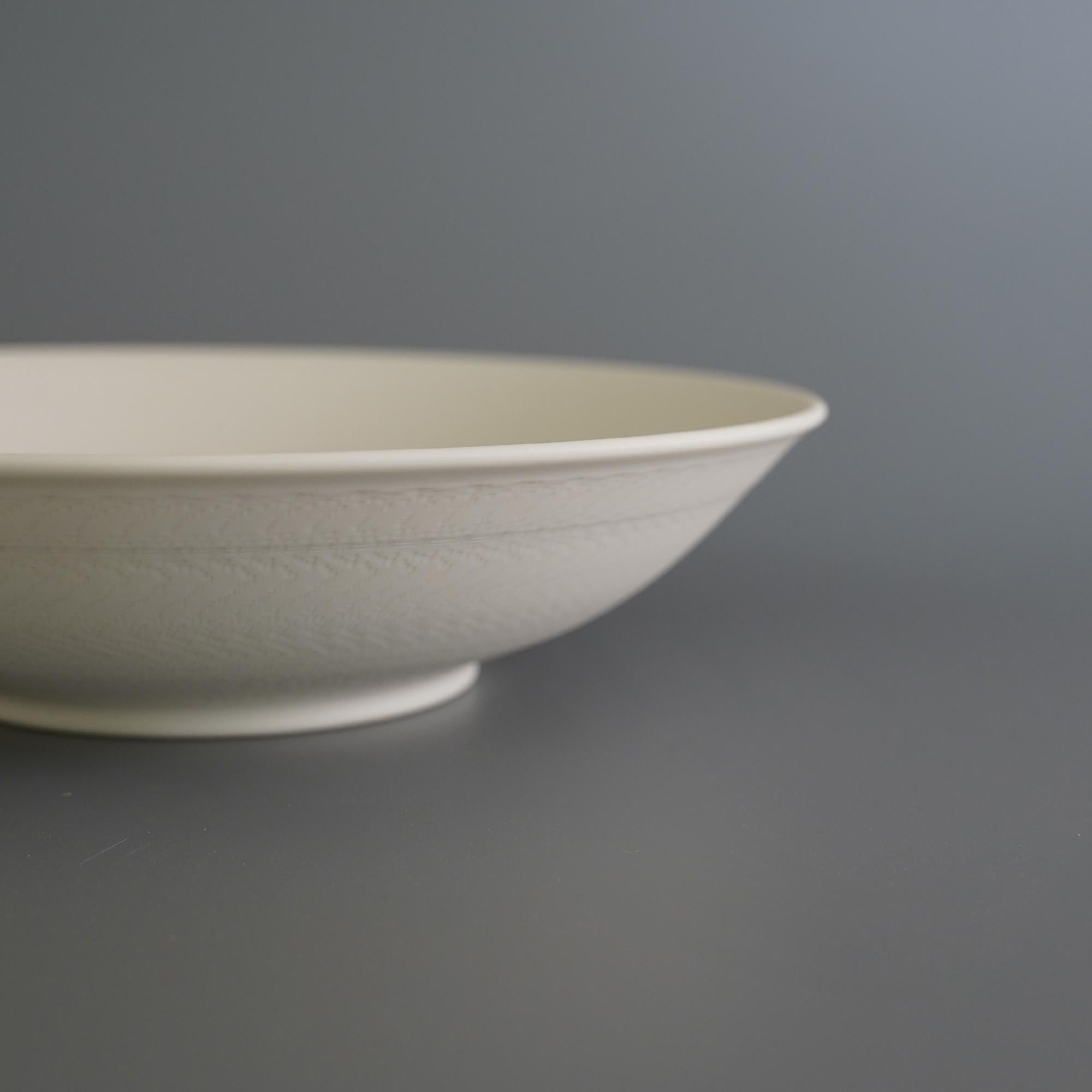 Other Set of 2 Helice Fruit Bowls by Studio Cúze