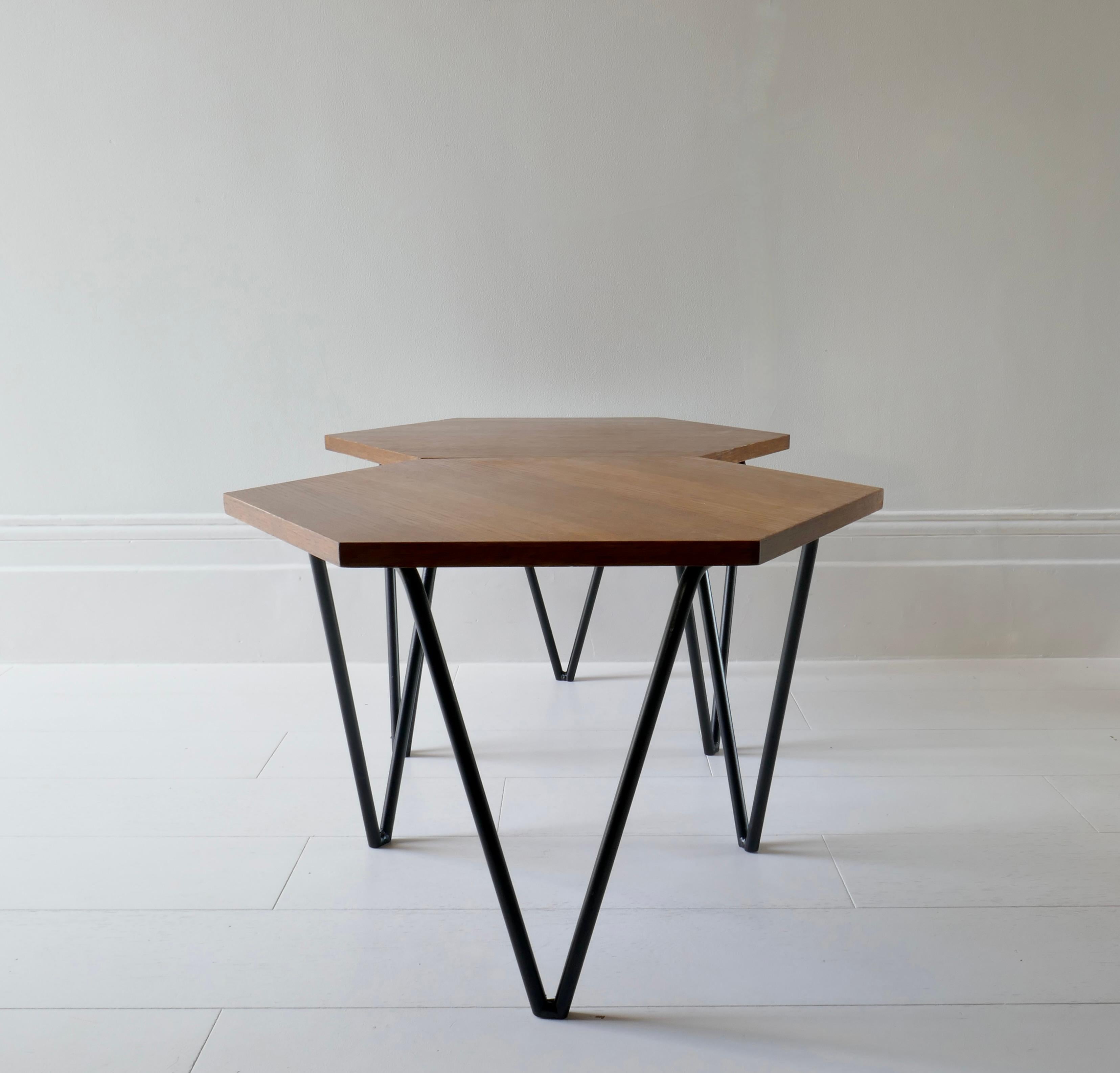 Set of 2 Hexagonal Gio Ponti Low Tables by Isa Bergamo, Italy, 1950s In Good Condition For Sale In London, GB