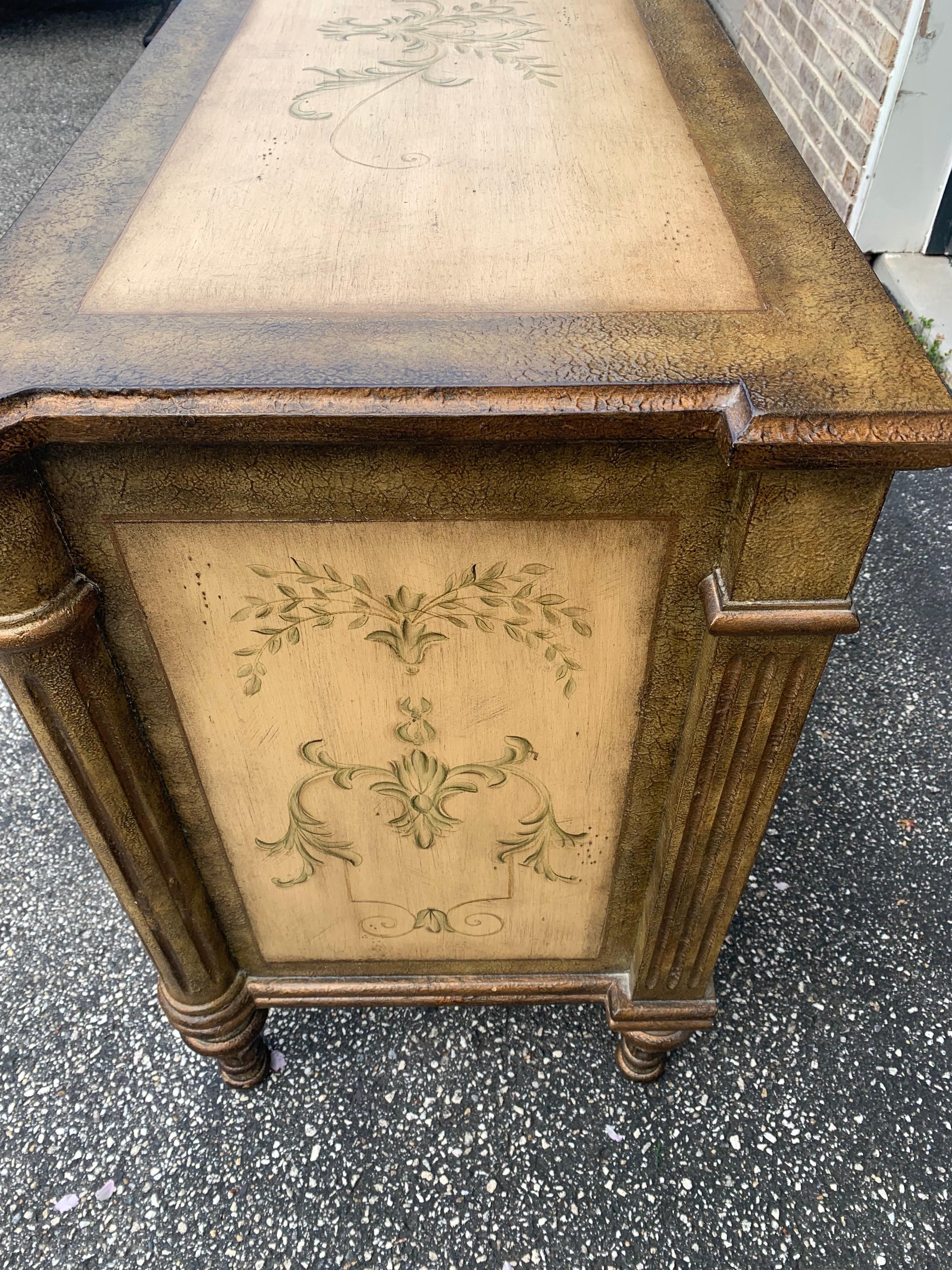 Set of 2 High End Painted Dressers In Good Condition In Sparks Glencoe, MD