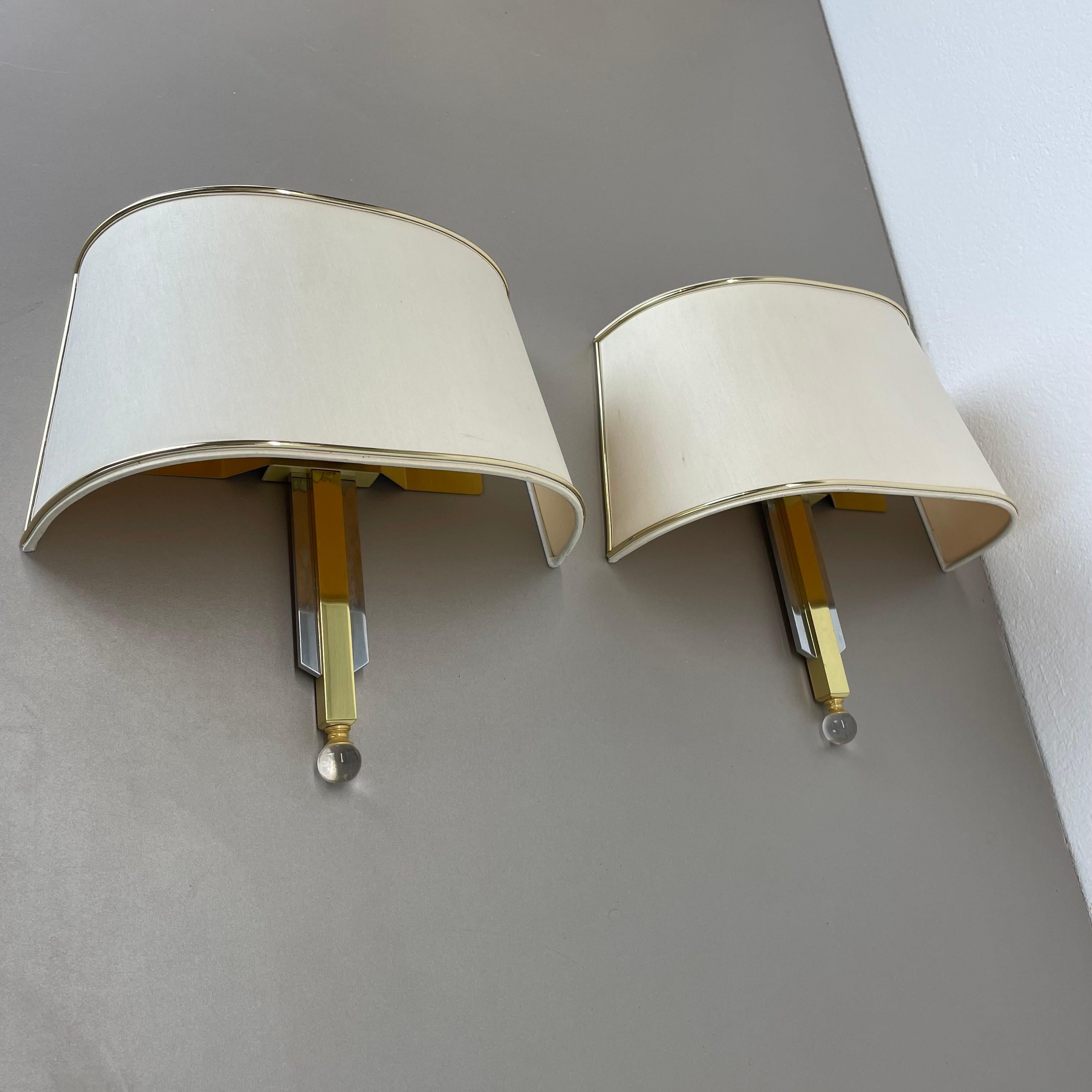 Set of 2 Hollywood Regency Bicolor brass Wall Lights with shades, Italy 1980s For Sale 6