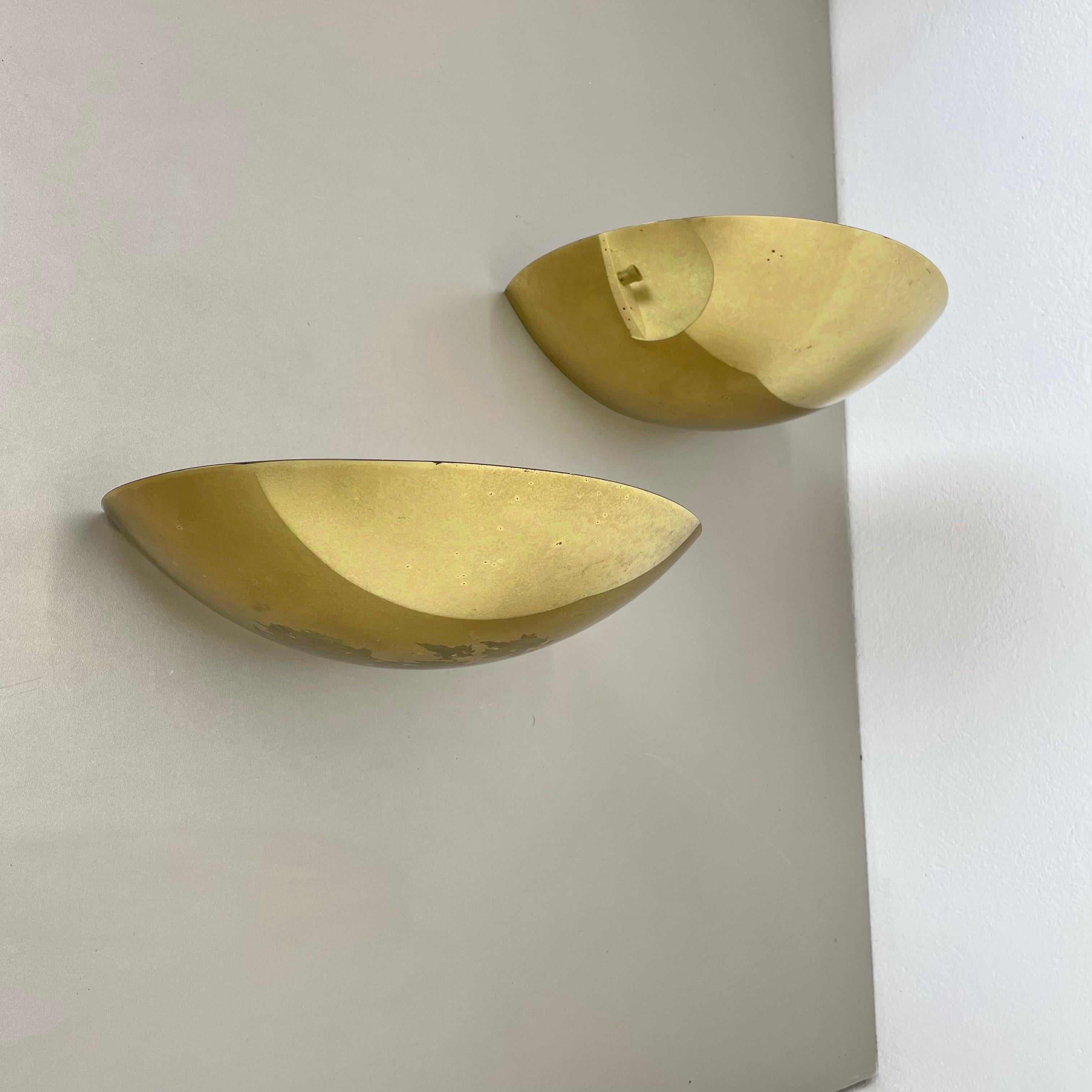 2er-Set Hollywood-Regency-Wandleuchte aus Messing von Kalmar Lights, 1980er Jahre (Moderne der Mitte des Jahrhunderts) im Angebot