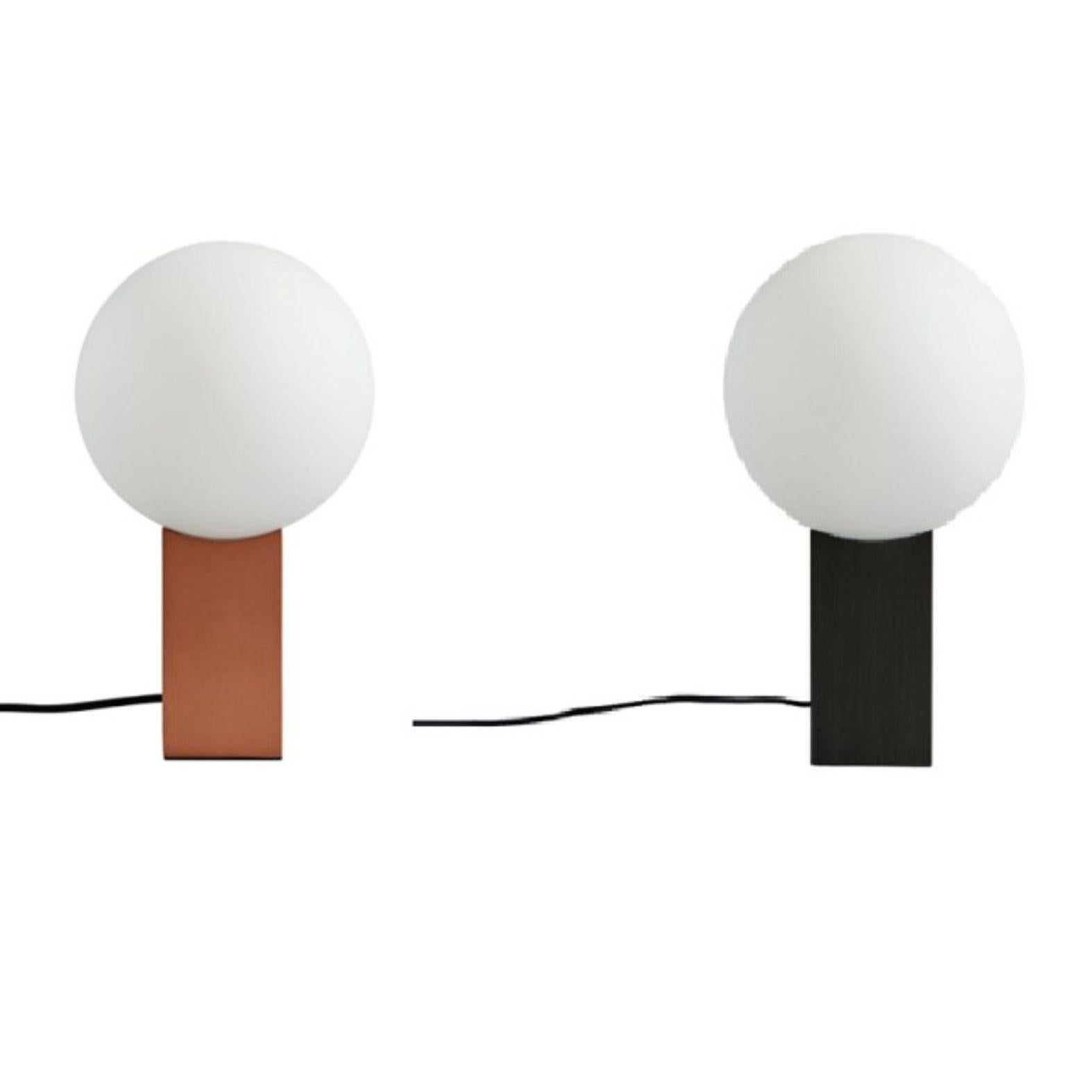 Set of 2 Hoop table lamps by 101 Copenhagen
Designed by Nicolaj Nøddesbo & Tommy Hyldahl
Dimensions: L 20 x W 20 x H 34 cm
Cable length: 200 cm
This product is not wired for USA
Materials: metal: plated metal / bronze.
Opal glass / white.
Cable: