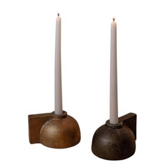 Set Of 2 Horu Oil Candle Stands in Brass Plated Aluminium by Muscellaneous