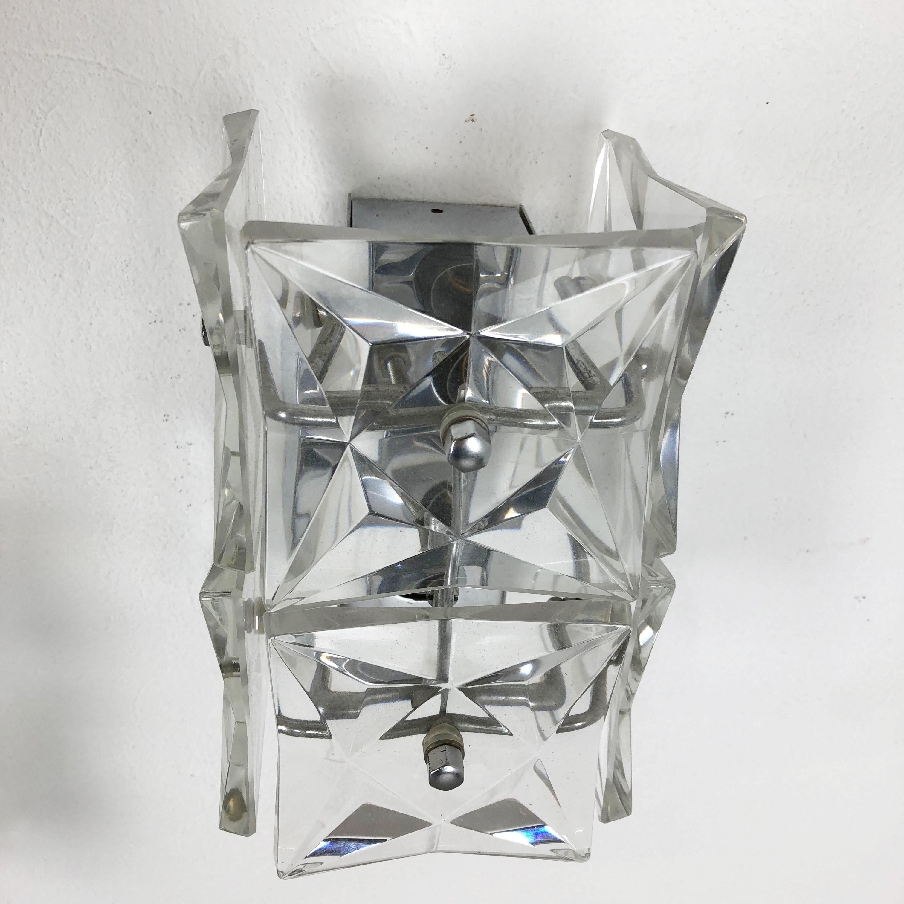 Set of 2 Huge Prismatic Crystal Glass Wall Light Sconces by Kinkeldey, Germany In Good Condition In Kirchlengern, DE