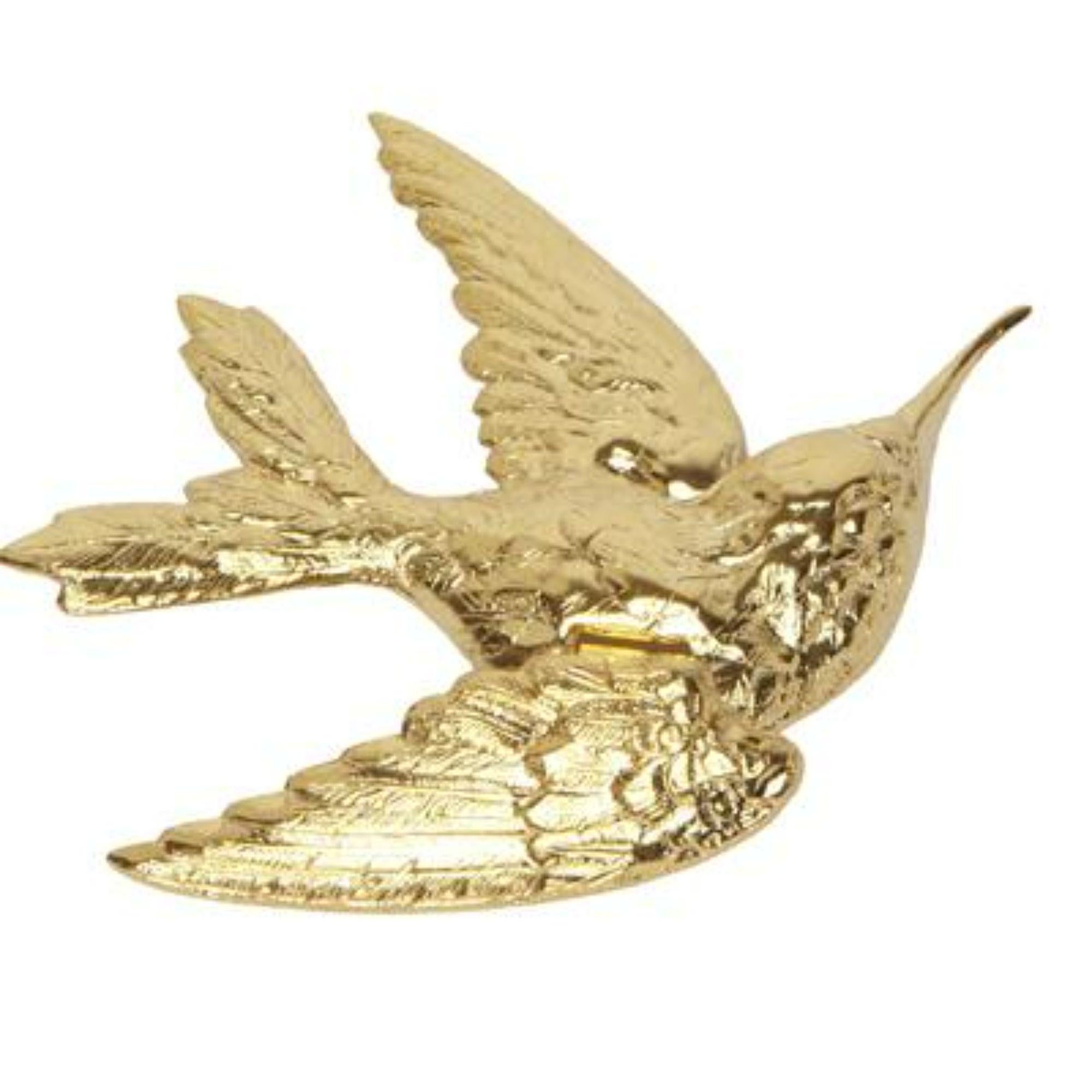 Stunning hummingbird ring with moving wing! It’s a unique cocktail size ring to capture everyone’s attention and lift your spirits. Made in America. 24k gold plated on Brass.

The hummingbird generally symbolizes joy and playfulness, as well as