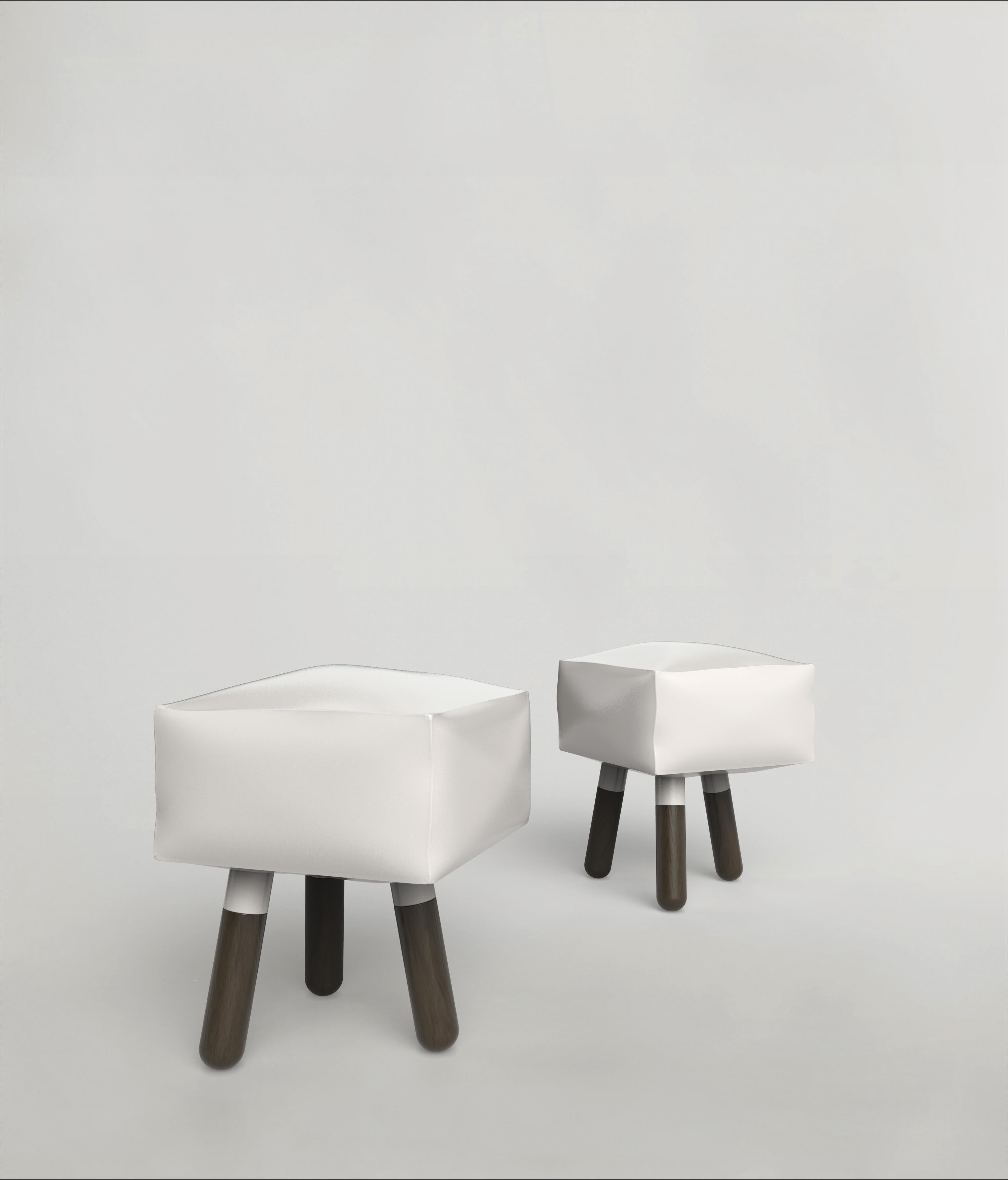 Set of 2 Icenine V2 stools by Edizione Limitata
Limited edition of 15+3 AP. Signed and numbered.
Dimensions: D35 x W35 x H41 cm
Materials: polished painted brass+ dark oak solid wood

This 21st century brass stool is a product of Italian