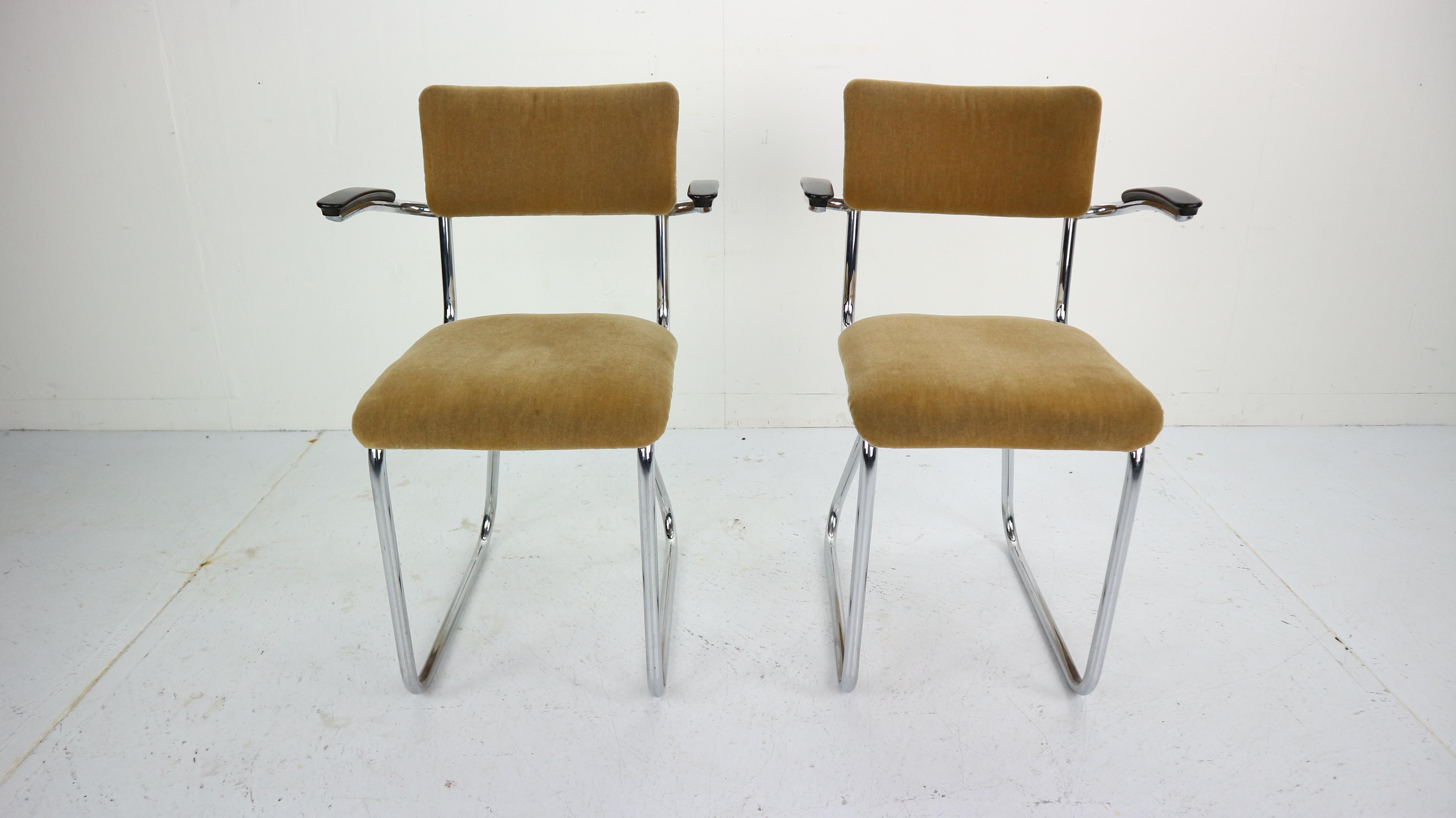 Mid-20th Century Set of 2 Industrial Armchairs in a Style of Gispen, 1960 Dutch Design