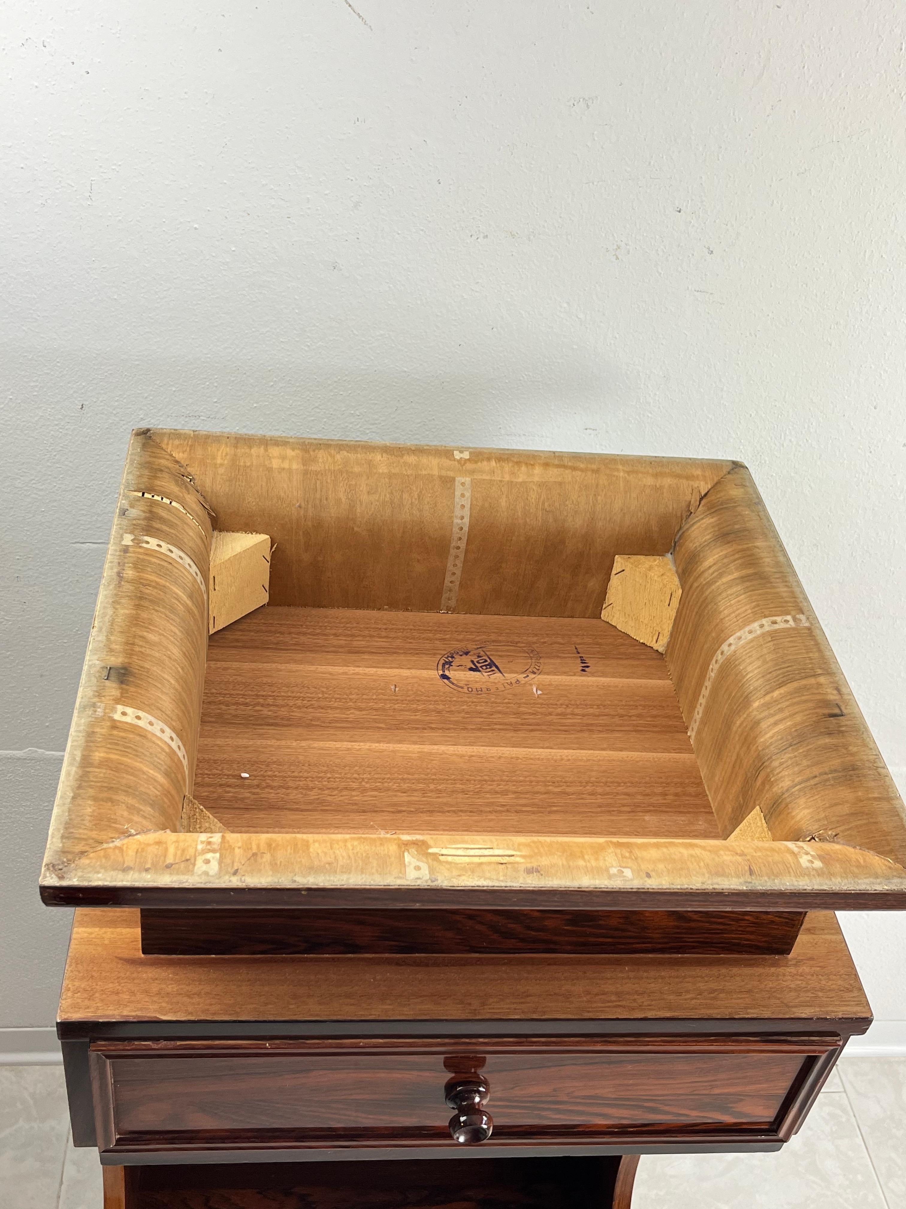 Set Of 2 Italian 1970s Bedside Tables For Sale 5