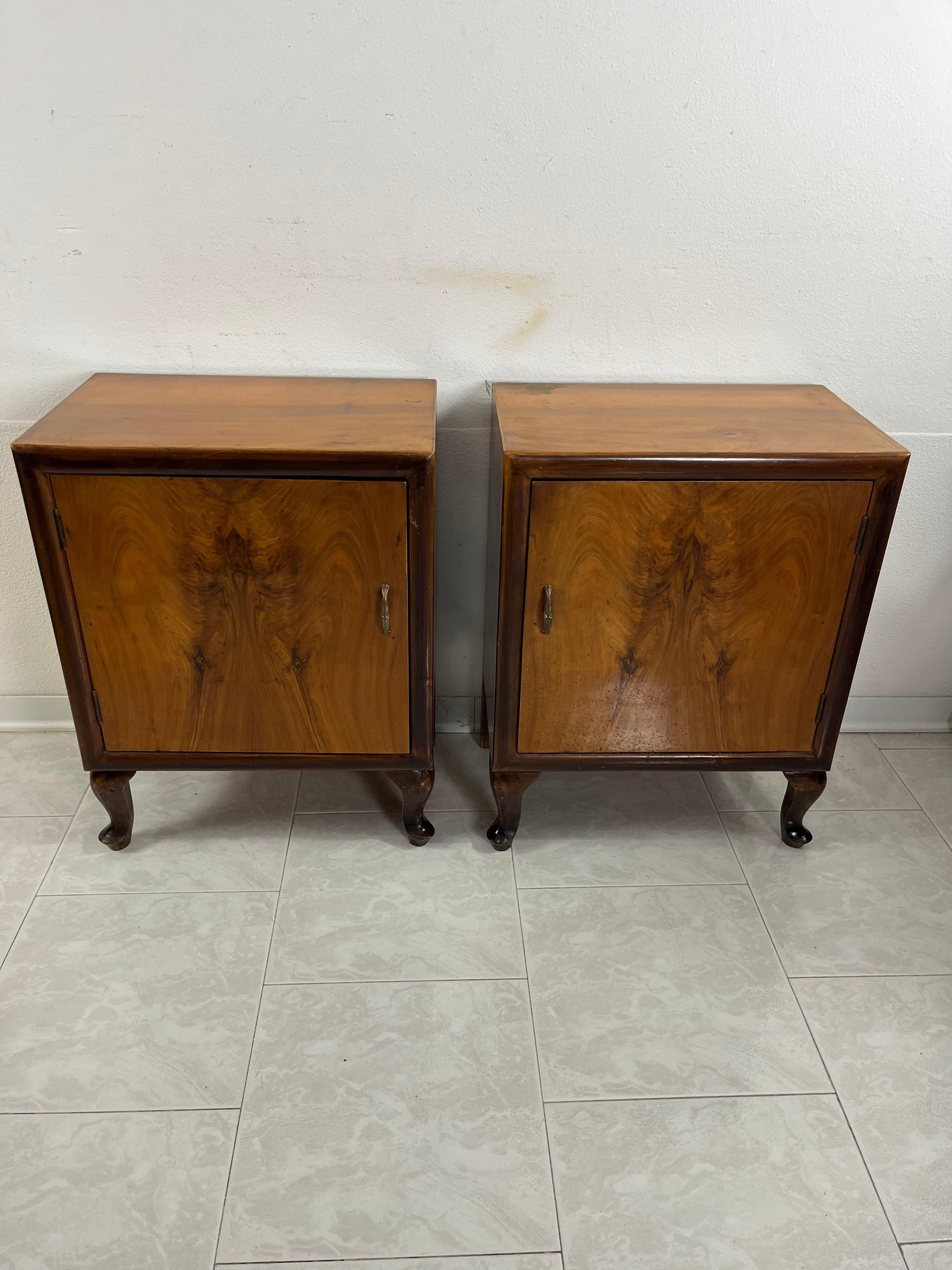 Set di 2 comodini Art Deco italiani, anni '40 in vendita 3