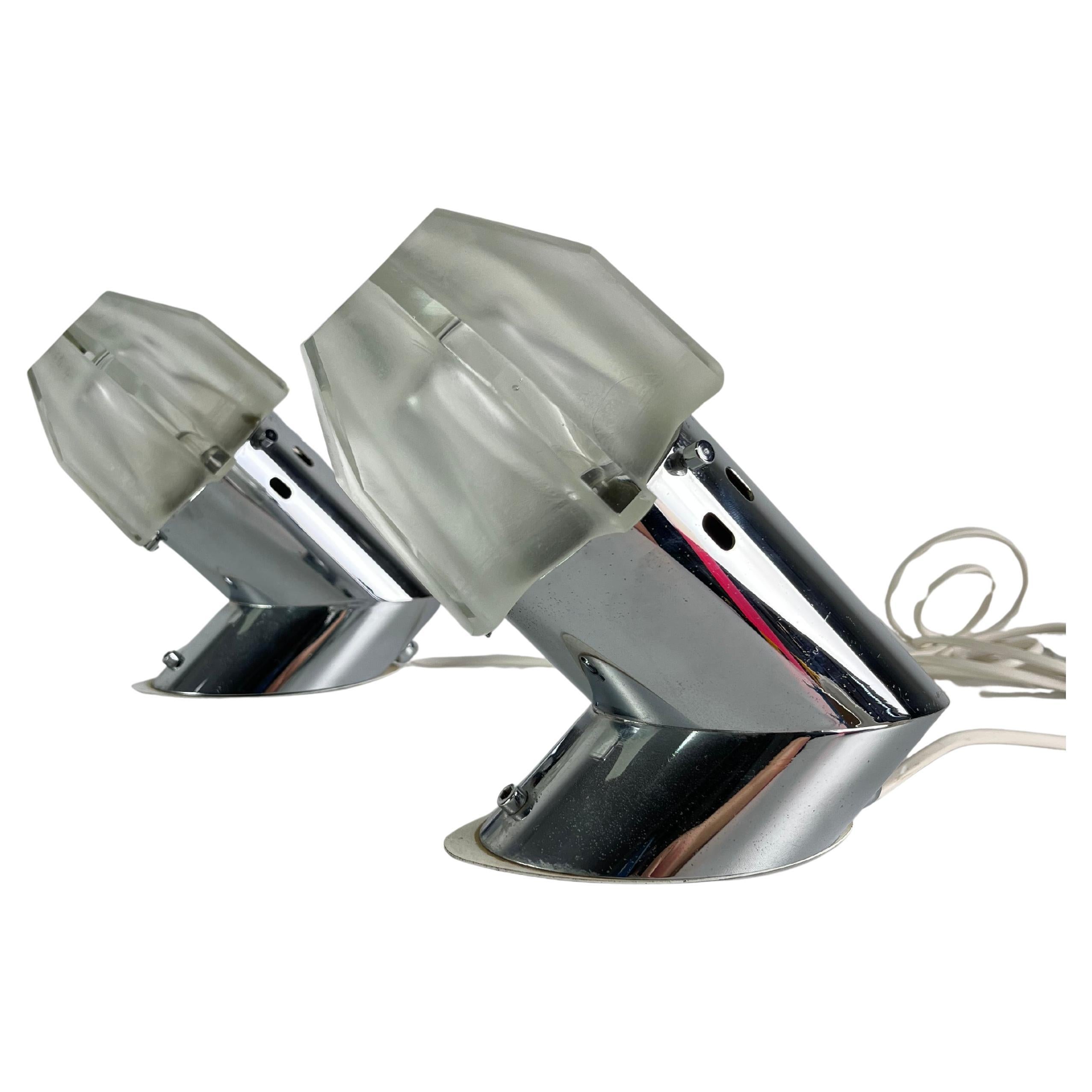 Set of 2 Italian Bedside Lamps Space age, 1970s in vendita