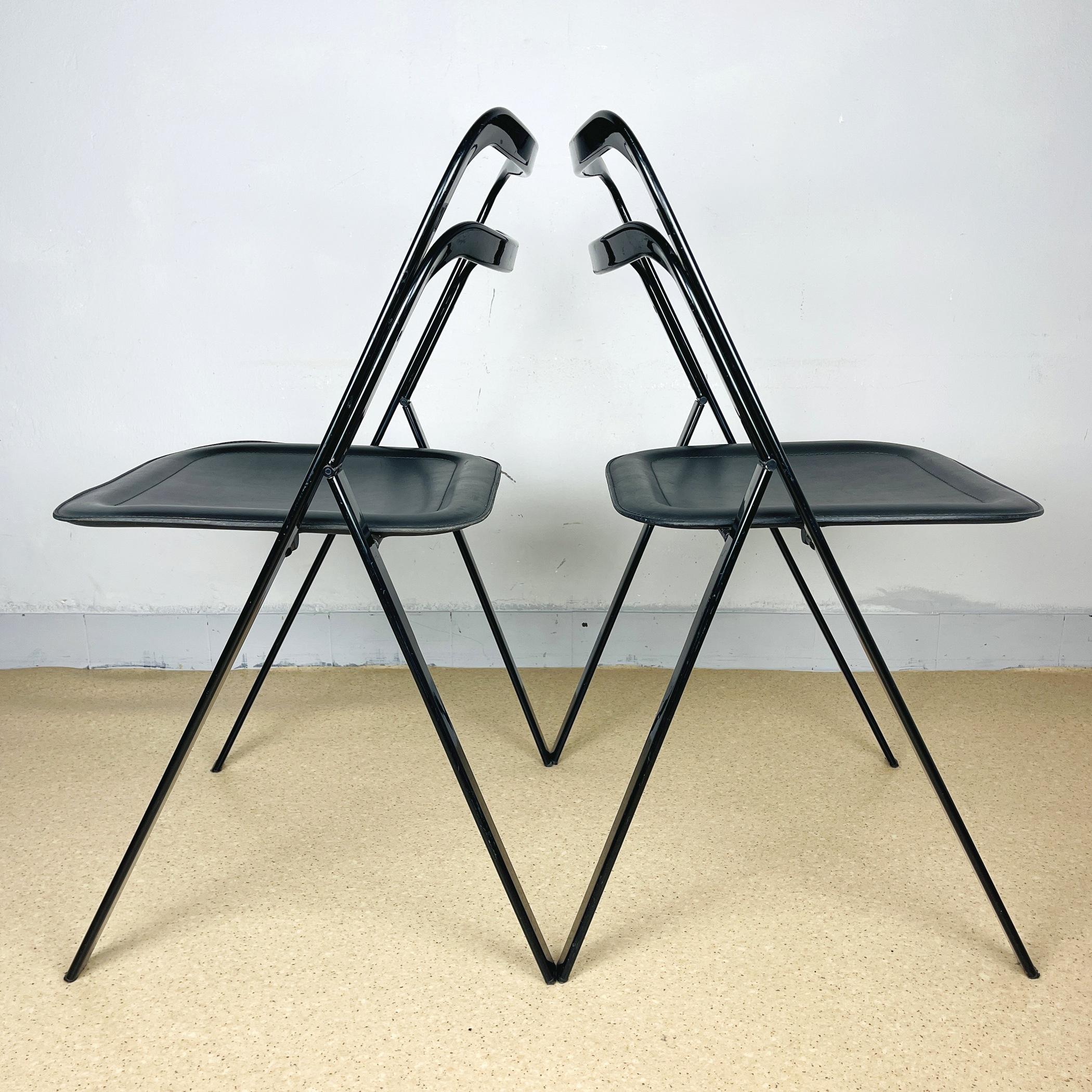 Set of 2 Italian Folding Chairs by Giorgio Cattelan for Cidue, 1970s In Good Condition In Miklavž Pri Taboru, SI
