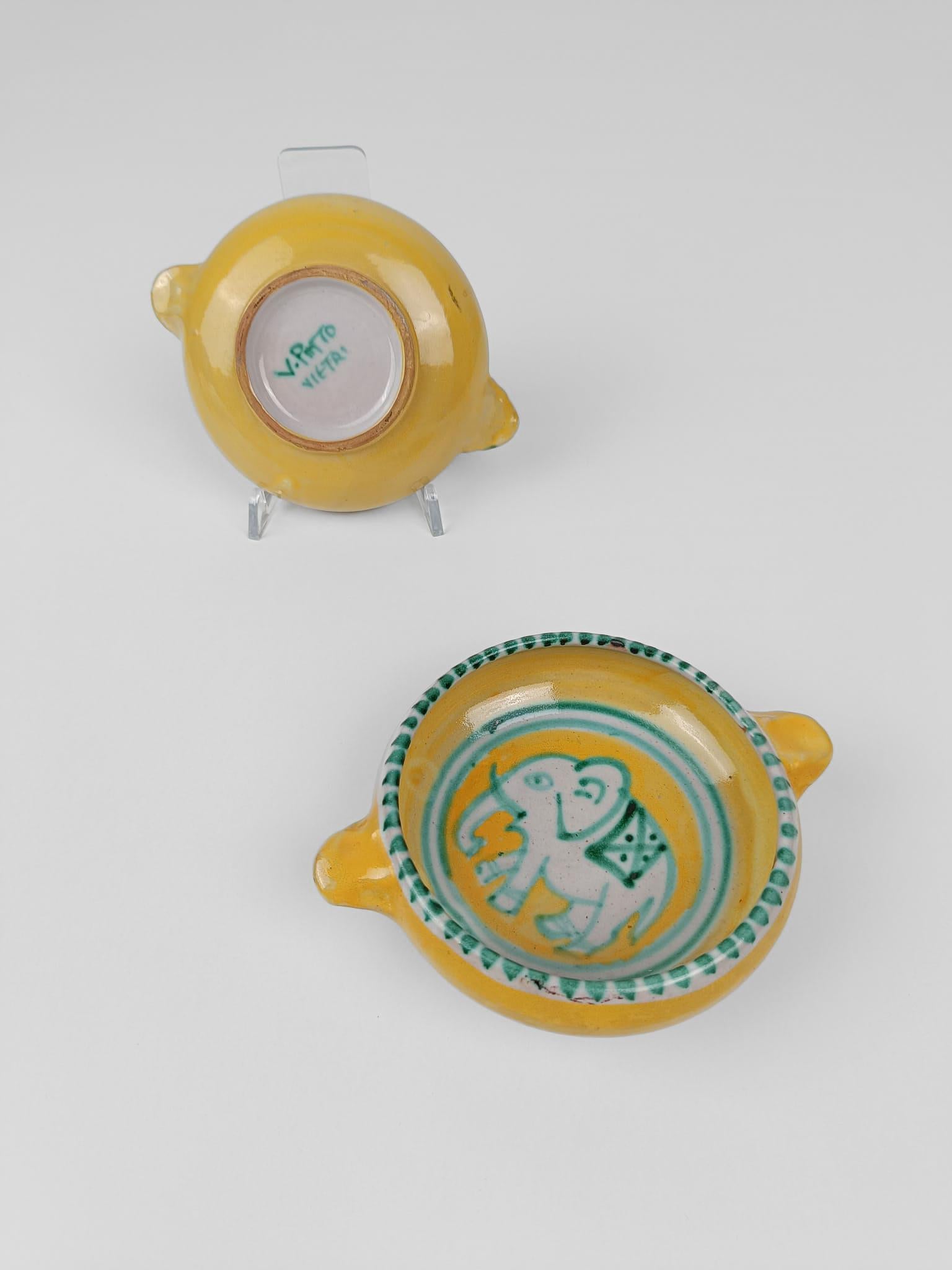 Set of 2 Italian Handmade Bowls in Vietri Ceramic By Vincenzo Pinto, 1950s In Good Condition For Sale In Roma, IT