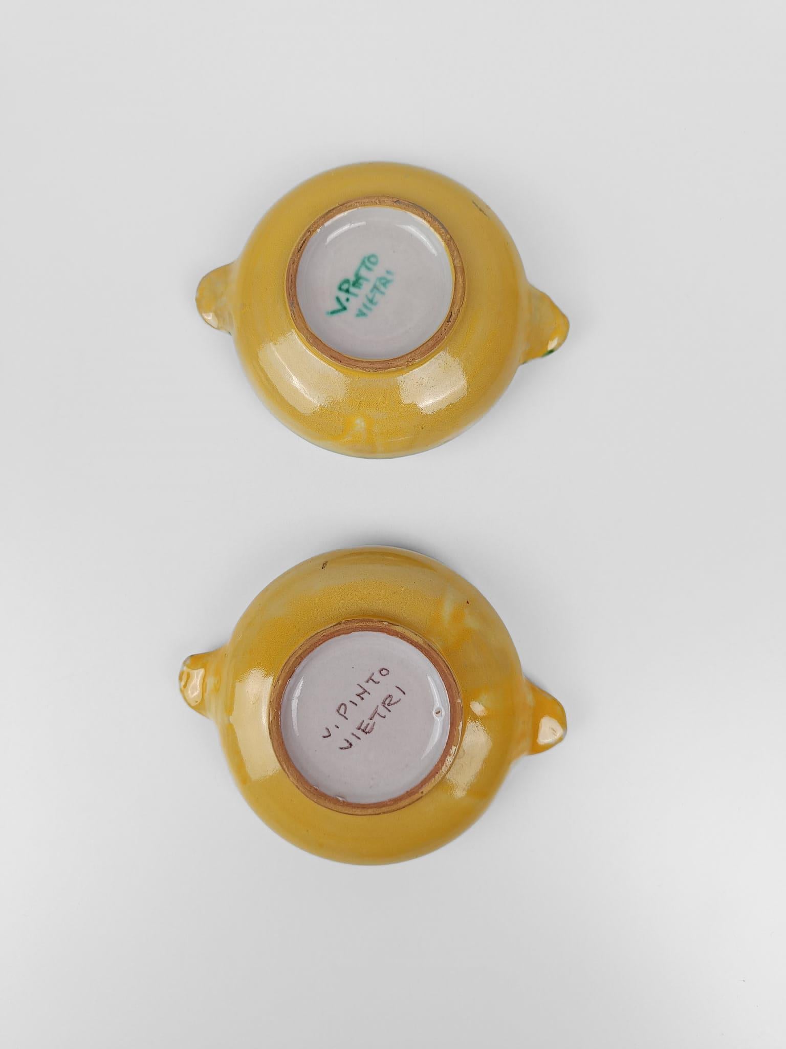Set of 2 Italian Handmade Bowls in Vietri Ceramic By Vincenzo Pinto, 1950s For Sale 1