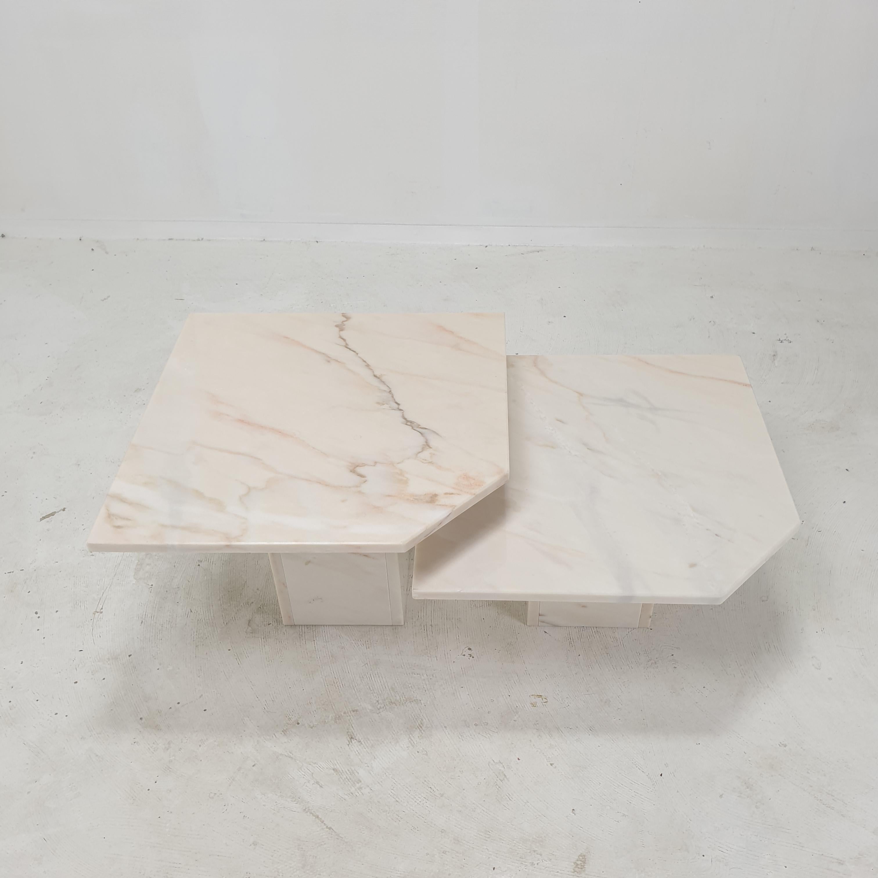 Set of 2 Italian Marble Side Tables, 1980s In Good Condition In Oud Beijerland, NL