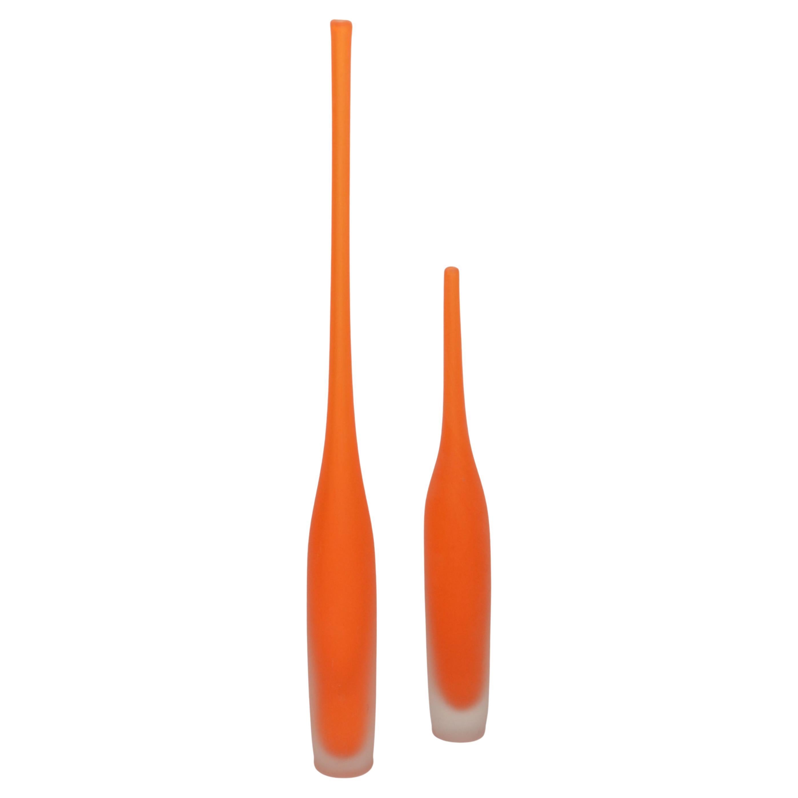 Set von 2 italienischen orangefarbenen Weizenvasen aus Scavo-Glas, Gefäß, Mid-Century Modern 1980