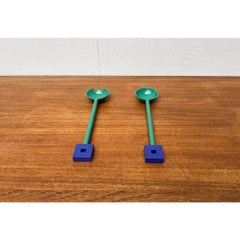 Ensemble de 2 services à salade postmodernes italiens de la série Euclid de Michael Graves, années 1980