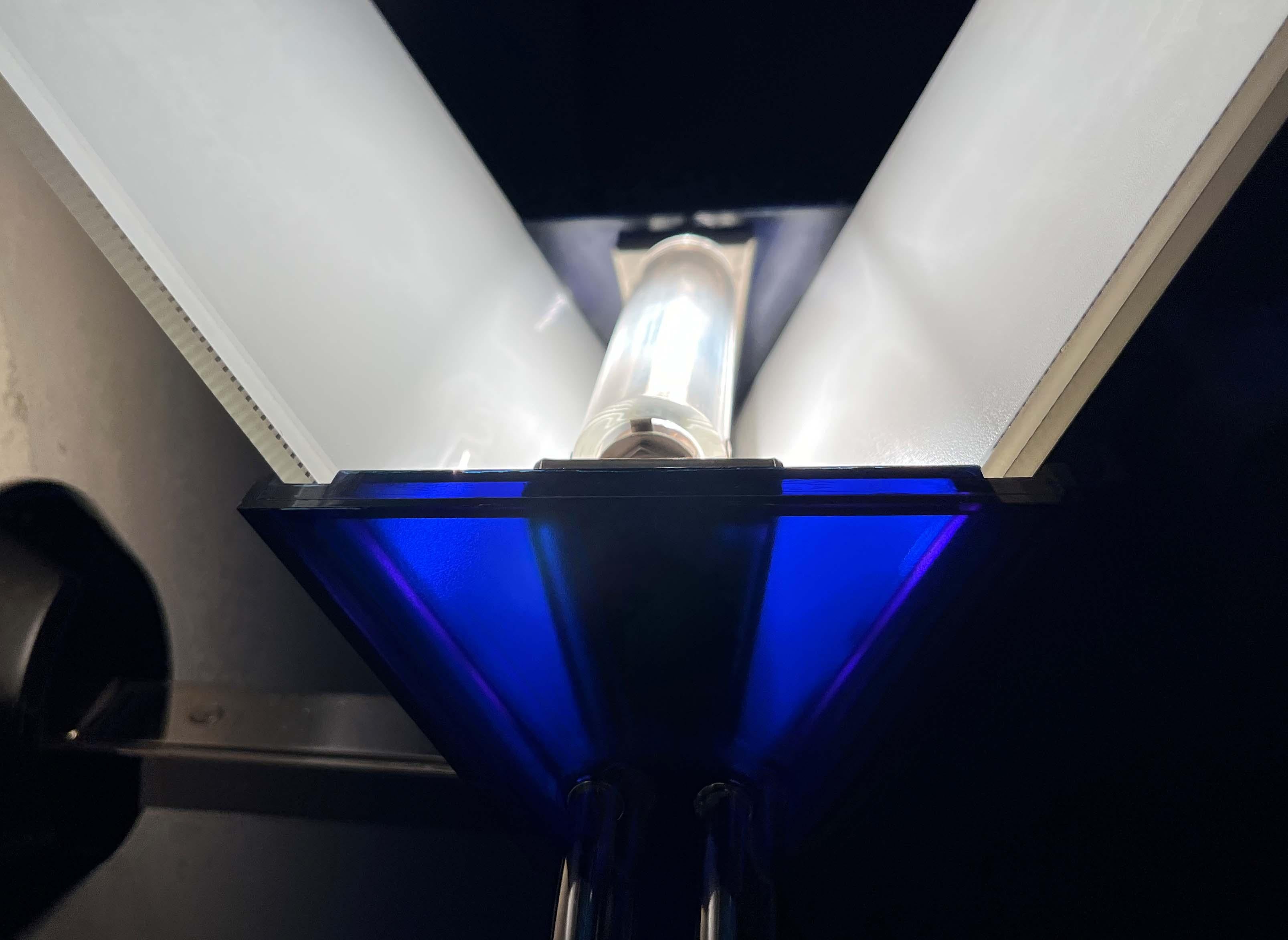 Juego de 2 apliques italianos postmodernos de murana Perry King S. Miranda Arteluce Años 80 en venta 6