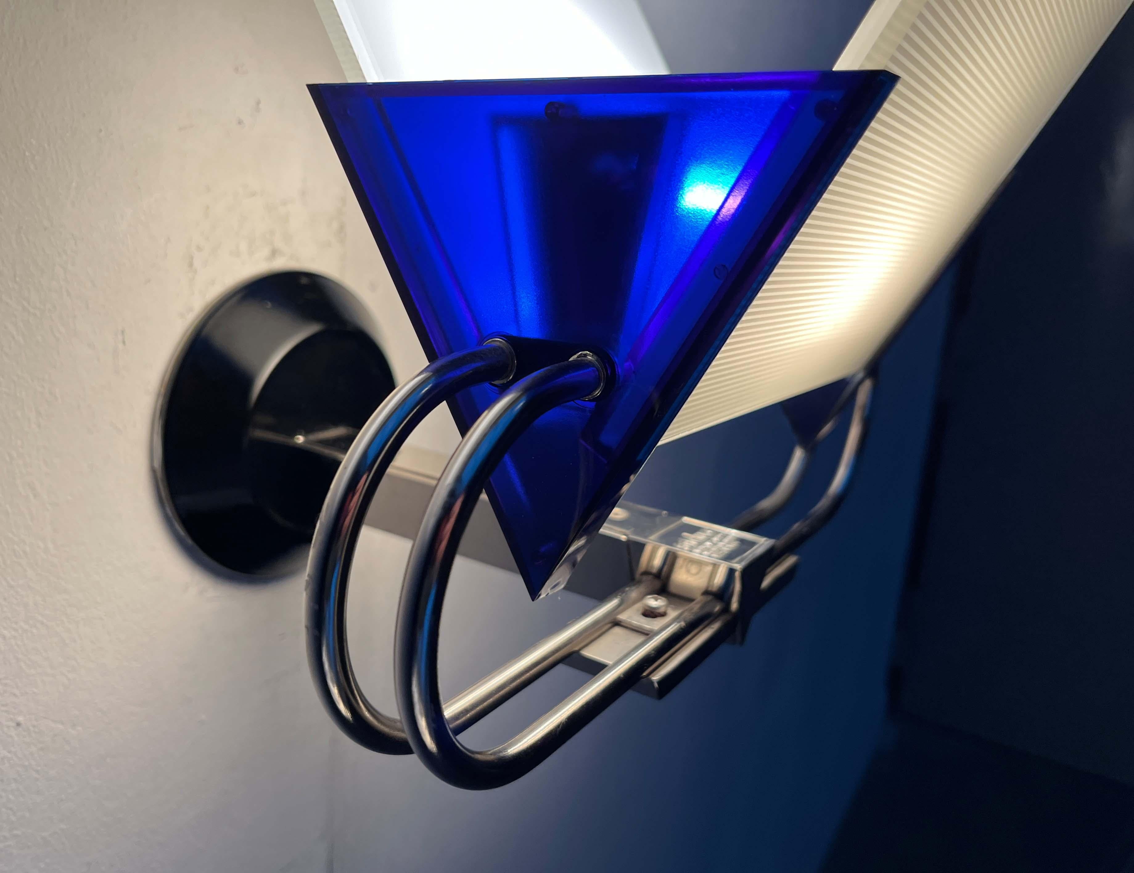 Juego de 2 apliques italianos postmodernos de murana Perry King S. Miranda Arteluce Años 80 en venta 7