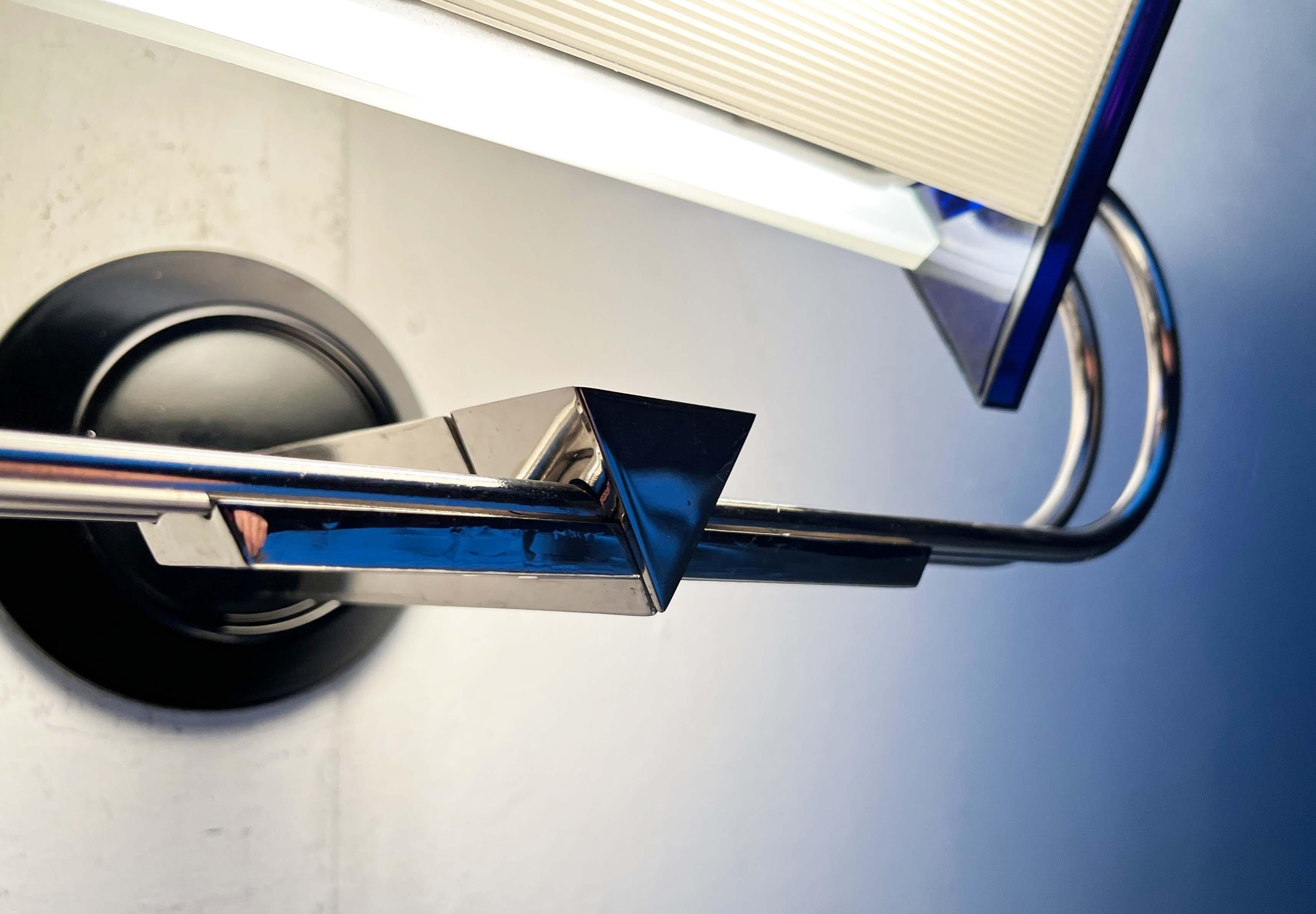 Juego de 2 apliques italianos postmodernos de murana Perry King S. Miranda Arteluce Años 80 Metal en venta