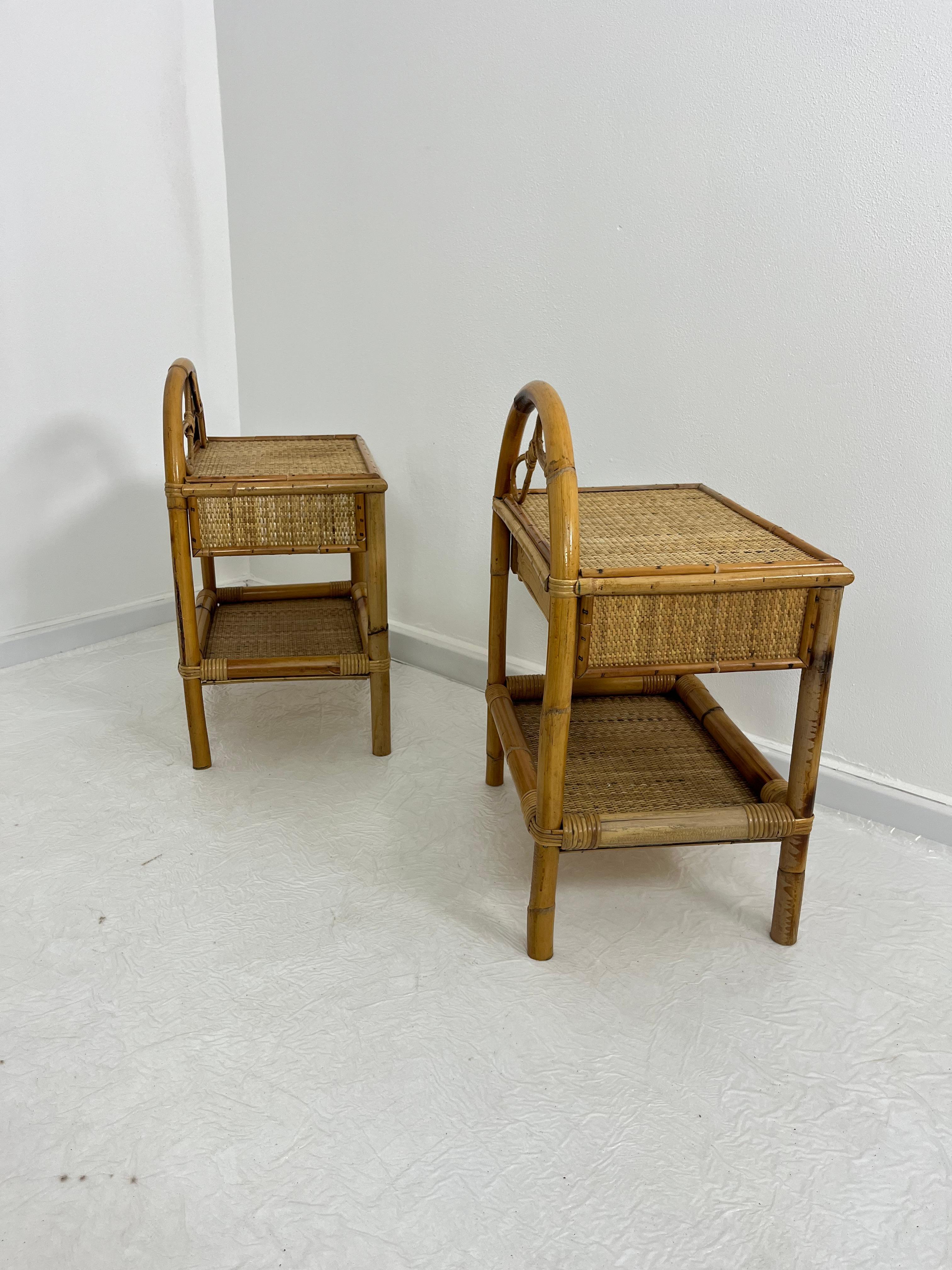 Fin du 20e siècle Set of 2 Italian Rattan and Bamboo Nightstands, 1970s en vente
