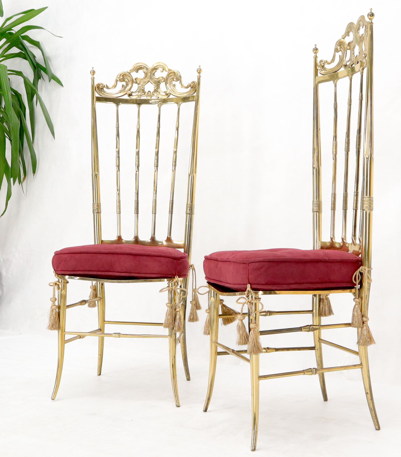Hollywood Regency Set of 2 Italian Solid Brass Chiavari Chairs from 1950s Salmon Red Upholstery For Sale