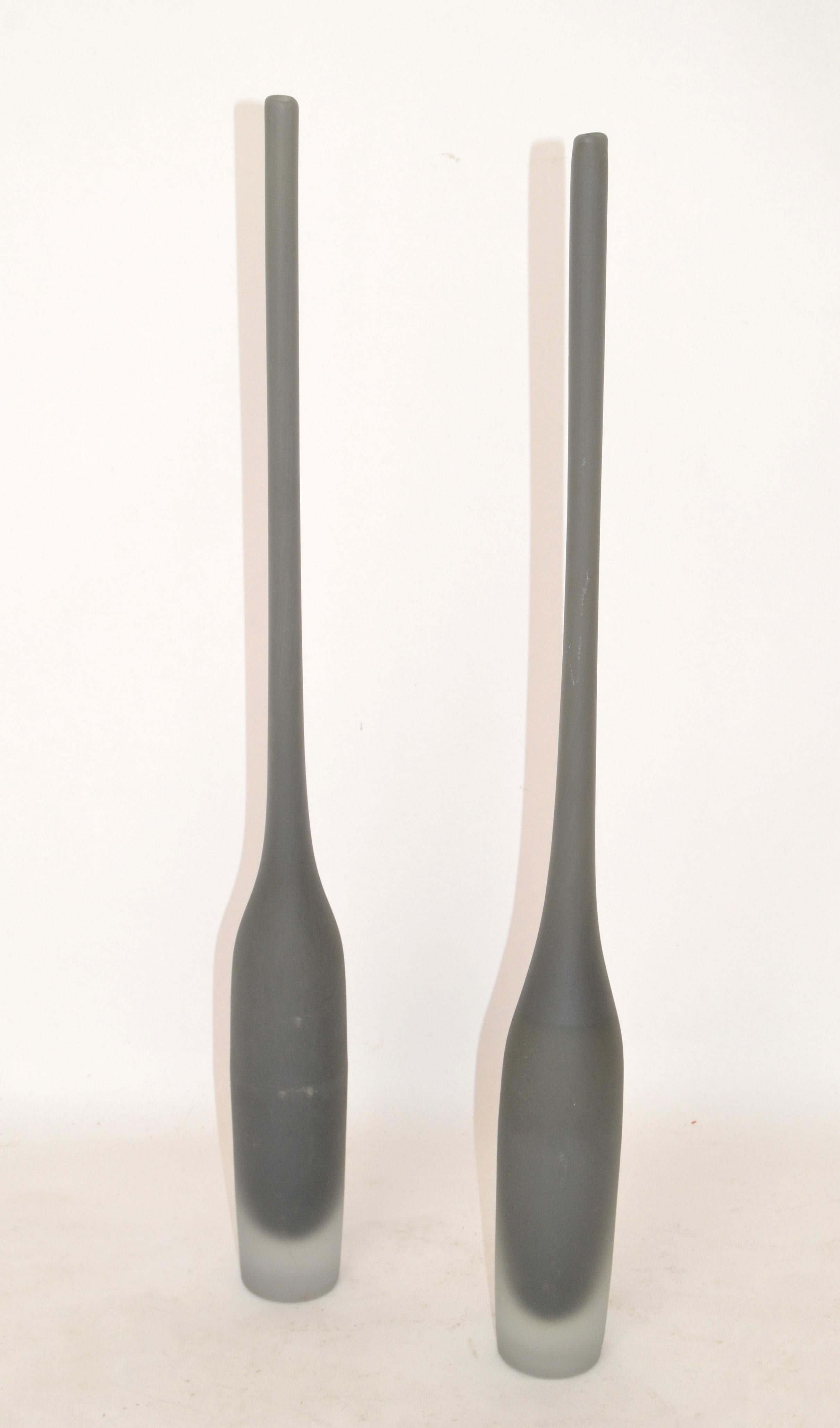 Set of 2 Italian Stone Gray Scavo Glass Wheat Vases, Vessel Mid-Century Modern In Good Condition For Sale In Miami, FL