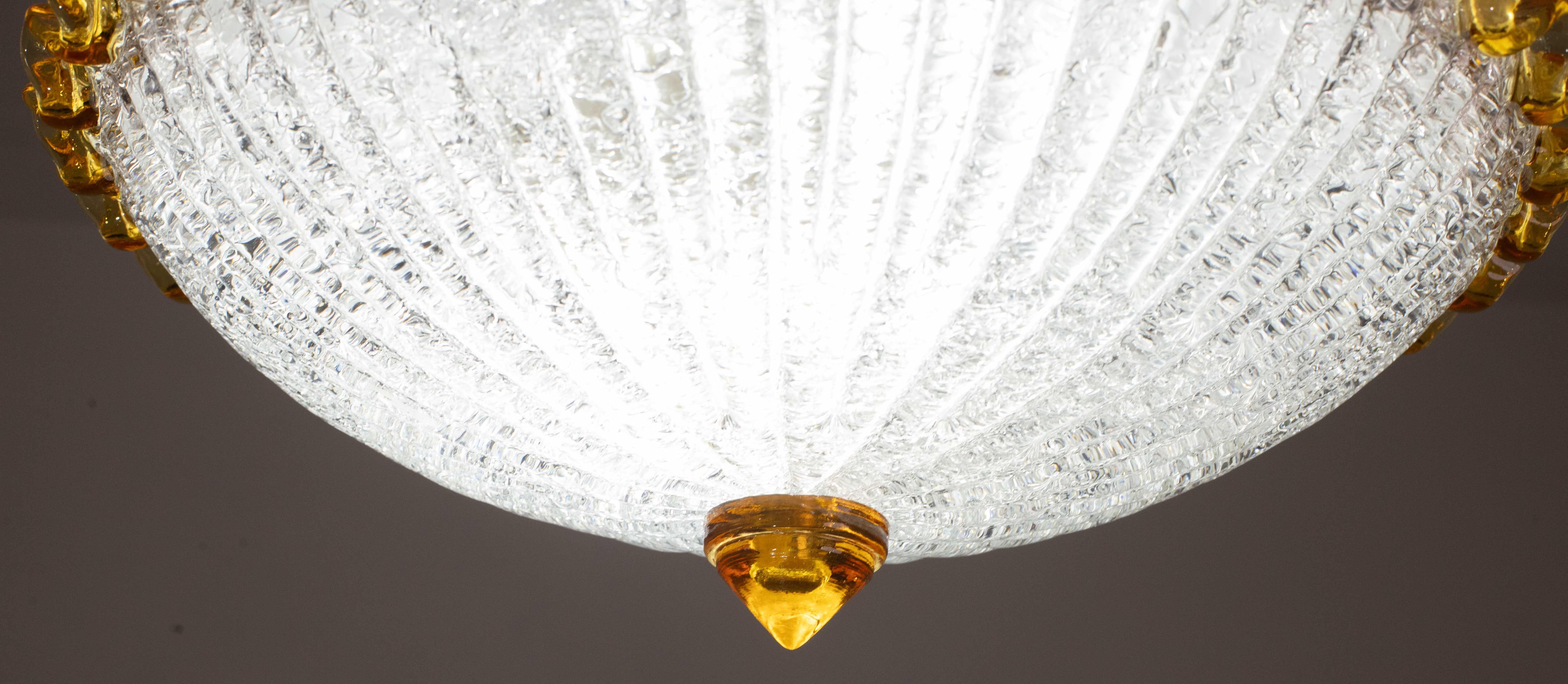Ensemble de 2 plafonniers italiens en verre de Murano jaune de grande taille, Murano, 1970 en vente 9