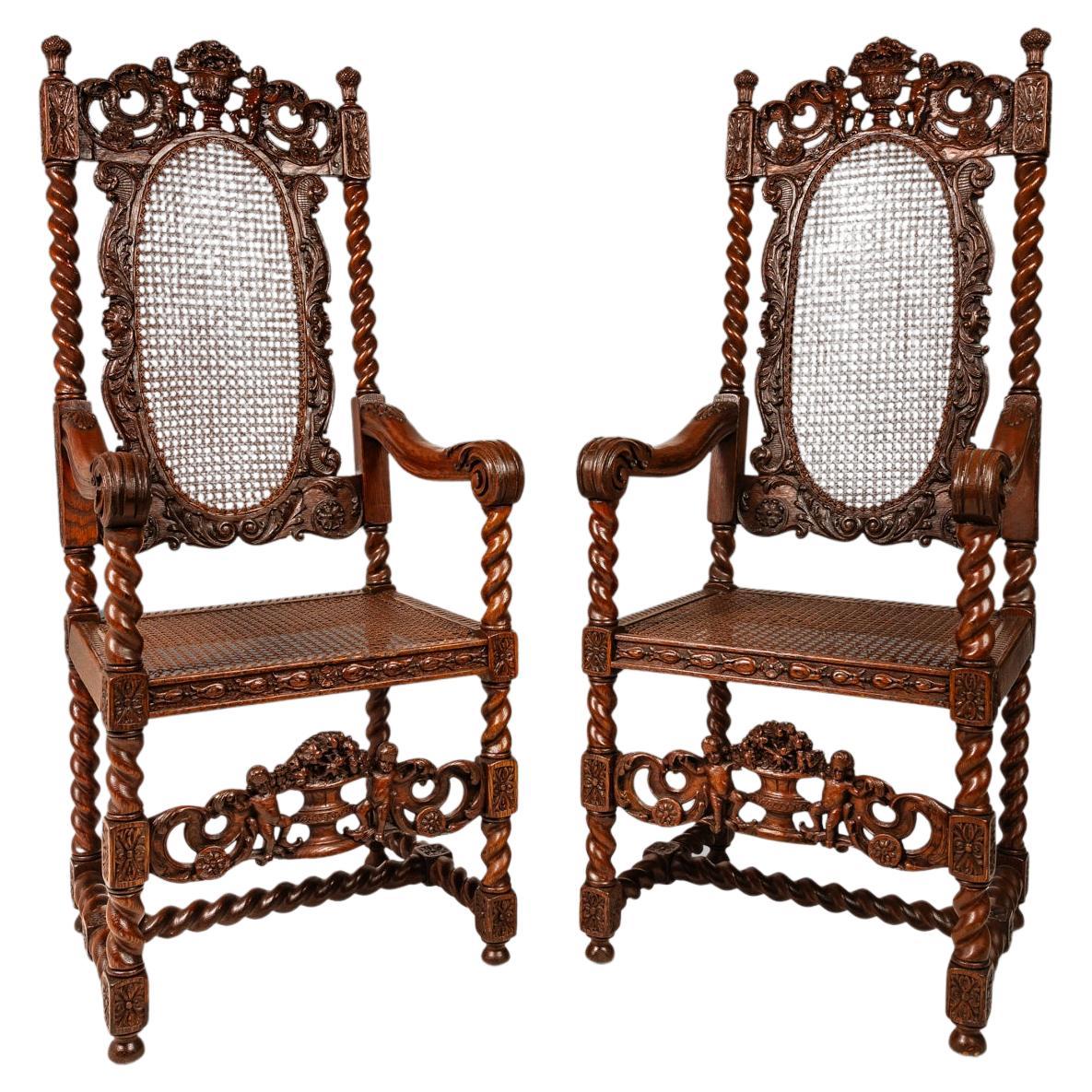 Ensemble de 2 fauteuils de style baroque Jacobean Stuart sculptés à la main, Angleterre, C.I.C.
