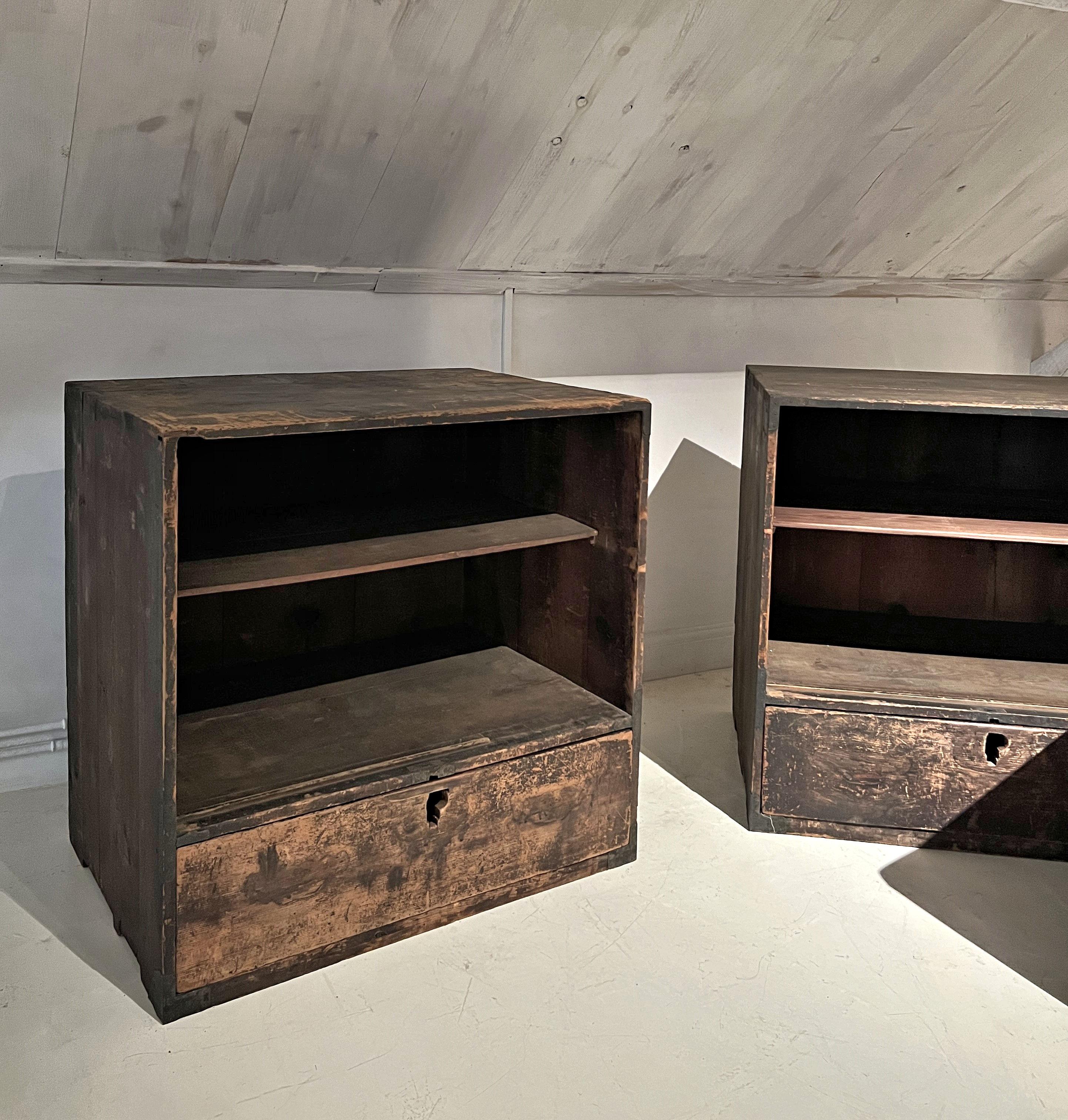 Set of 2 japanese 19th century wabi tansu sideboards cabinets For Sale 7