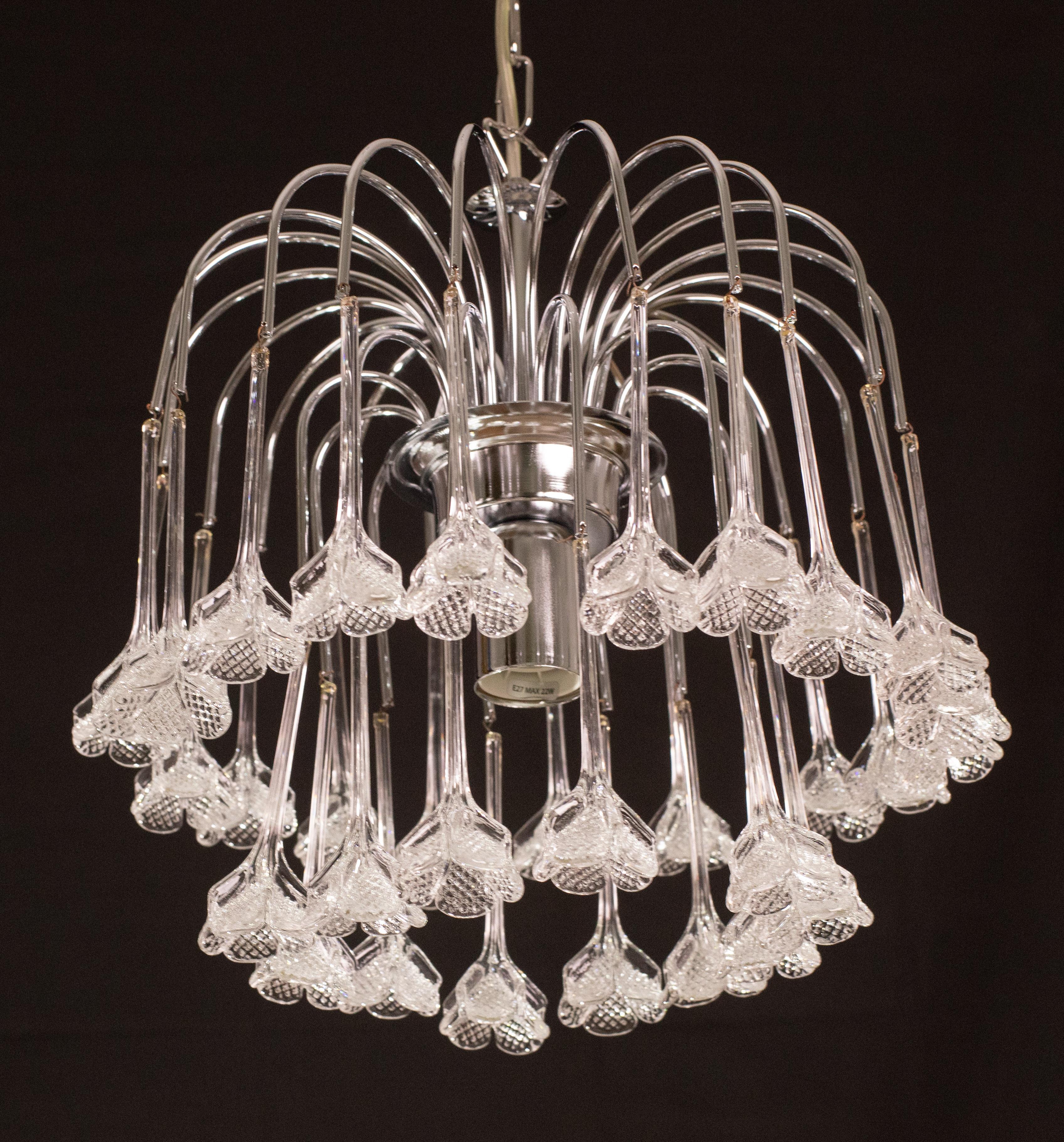 Set di 2 lampadari Julia Roberts, Vintage White Murano, anni '80 in vendita 5