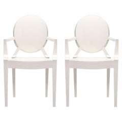Set of 2 Kartell Louis Ghost Armchairs in Glossy White by Philippe Starck