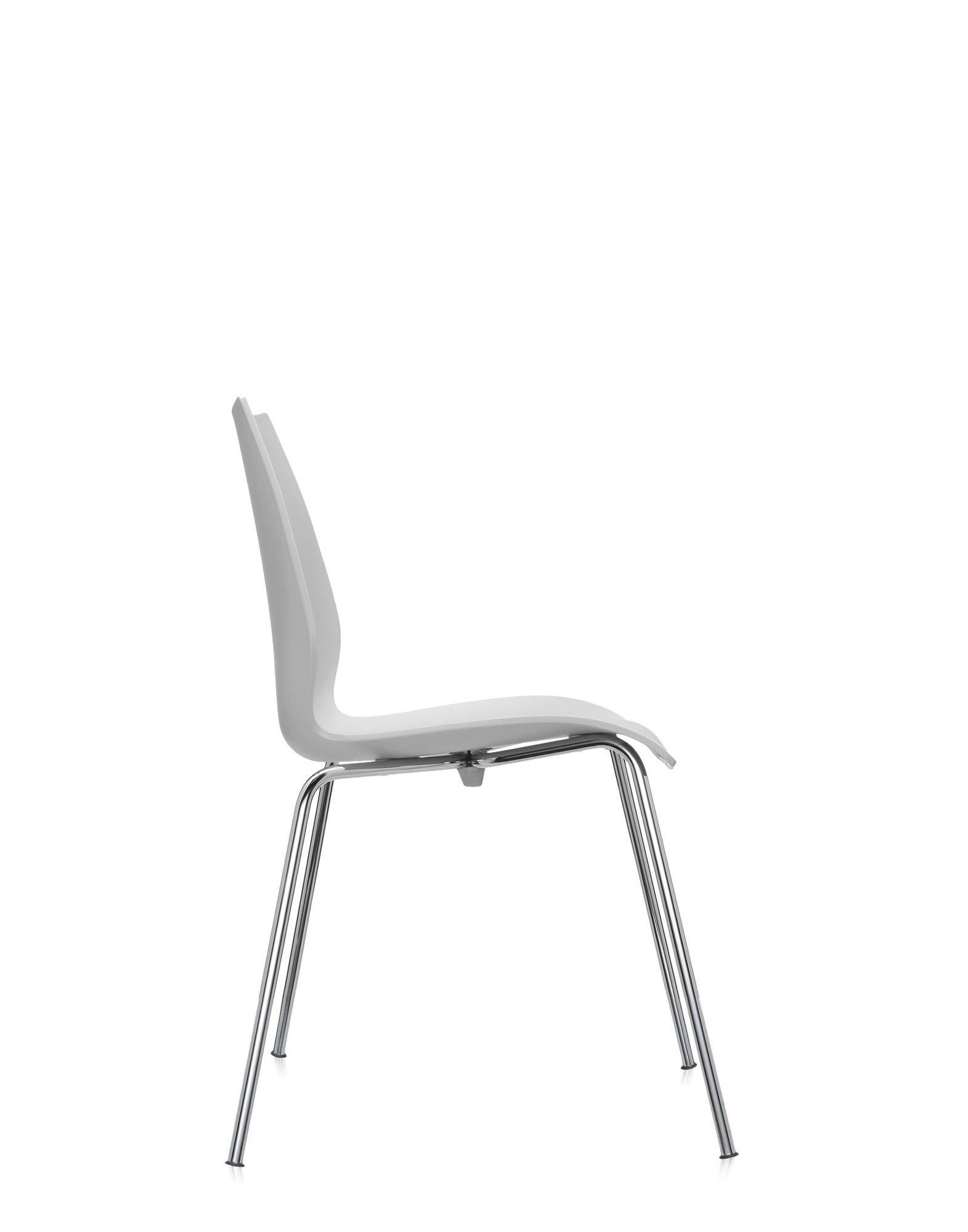 Set aus 2 Kartell Maui-Esszimmerstühlen in Zinkweiß von Vico Magistretti (Moderne)