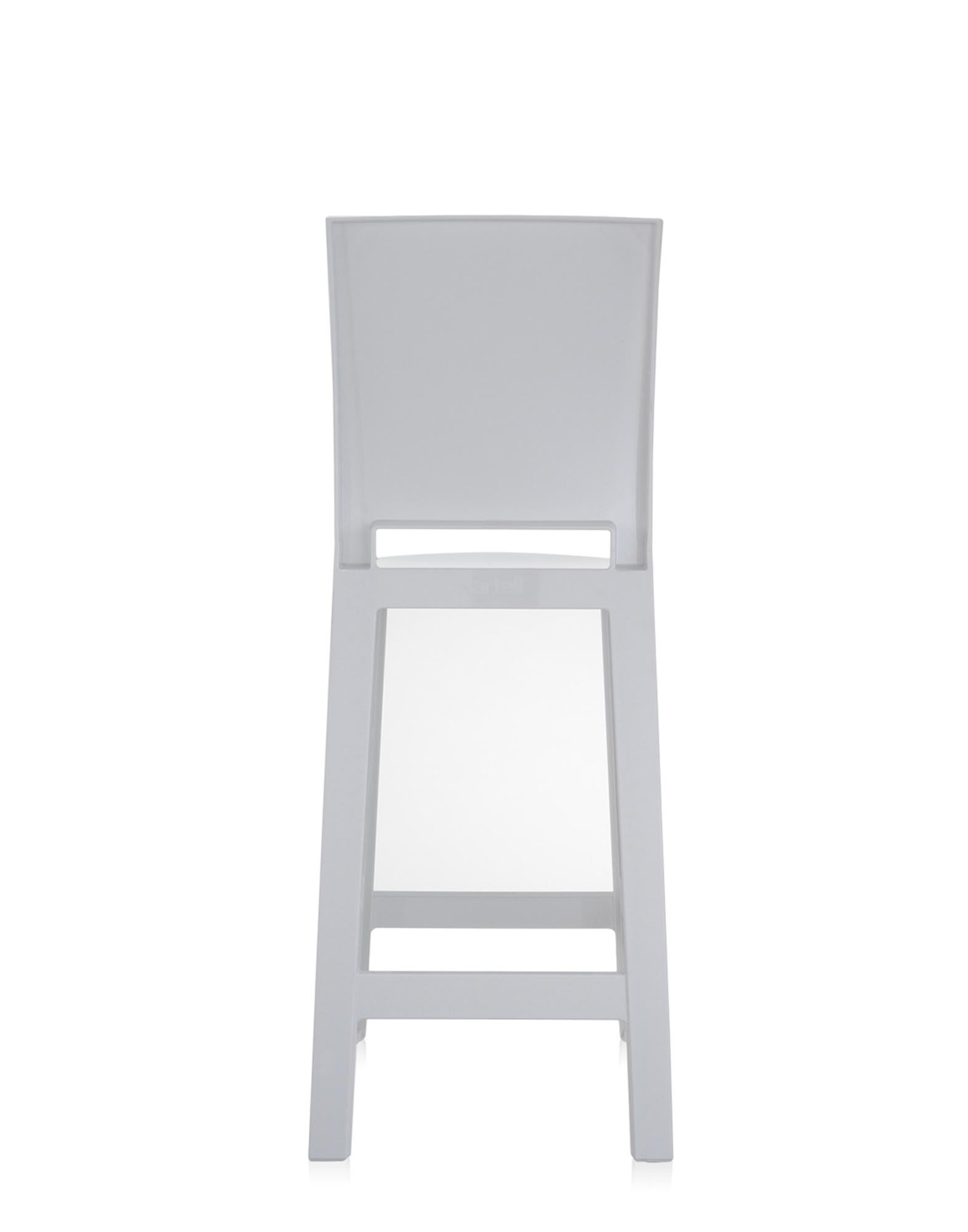 italien Ensemble de 2 tabourets de comptoir Kartell One More Please en blanc mat de Philippe Starck en vente