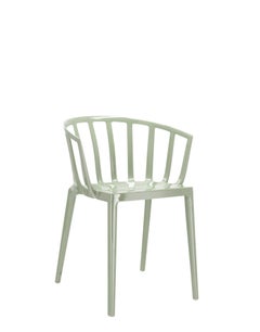 Juego de 2 sillas Kartell Venice en verde salvia brillante de Philippe Starck
