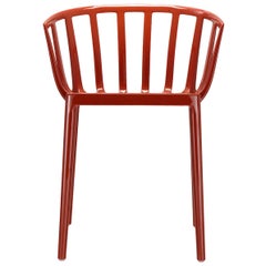 Ensemble de 2 chaises Kartell de Venise en orange rouille brillant par Philippe Starck