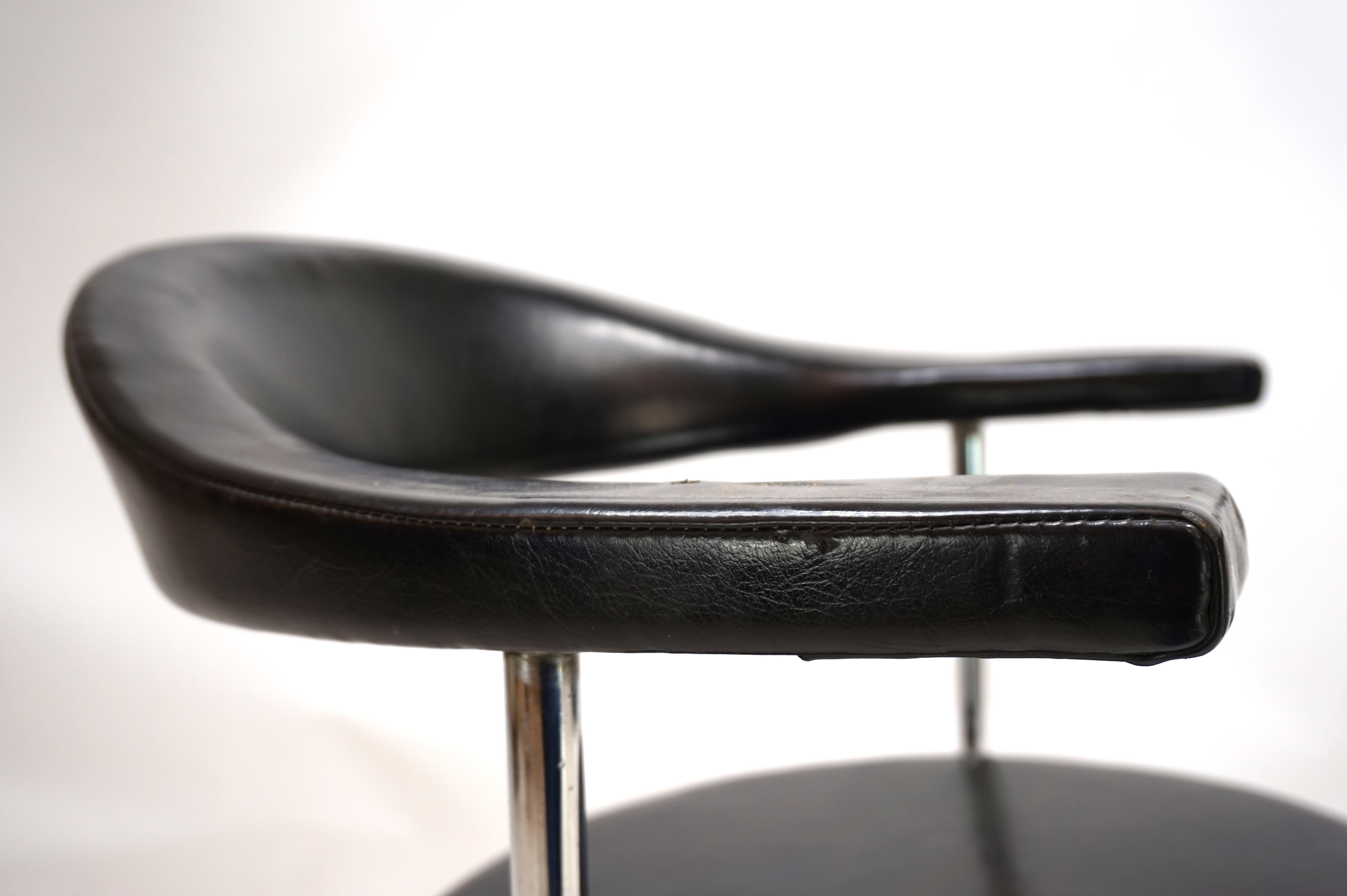 Mid-Century moderno Set di 2 sedie Kaufeld Airport 037 di Geoffrey Harcourt, 1960 in vendita