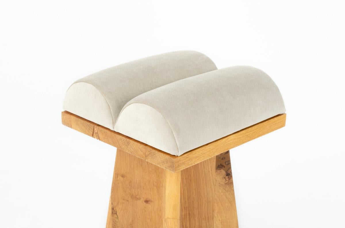 Oak Set of 2 Khi stools in oak with cushions G44 collection For Sale