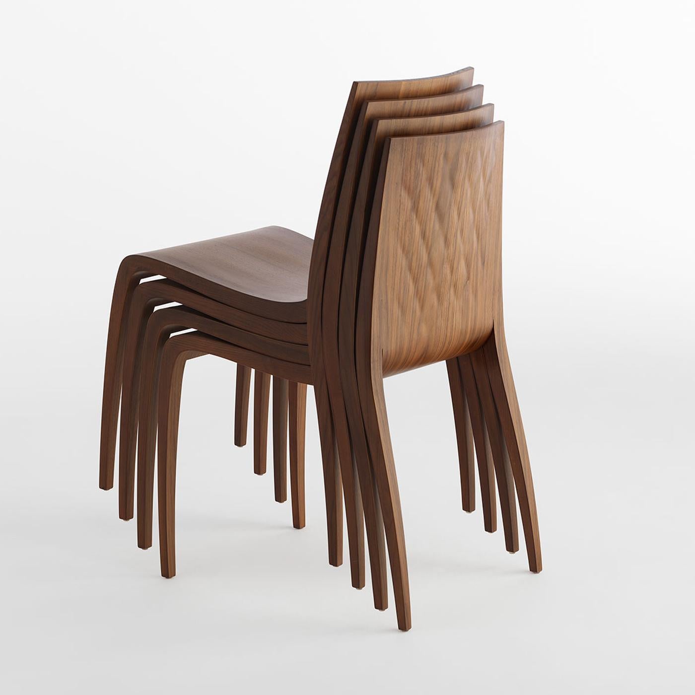 Set aus 2 Ki-Holzstühlen von Mario Bellini (21. Jahrhundert und zeitgenössisch) im Angebot