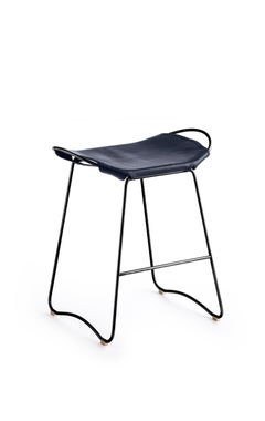 Paar Organic Contemporary Kitchen Counter Barhocker Schwarzer Stahl Marineblaues Leder